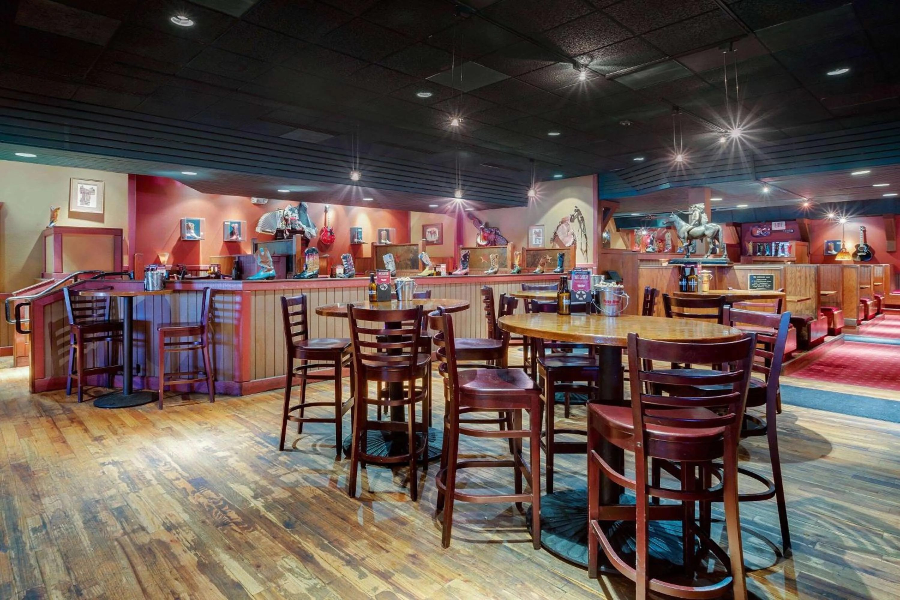 Restaurant/places to eat in Ramada by Wyndham Provo