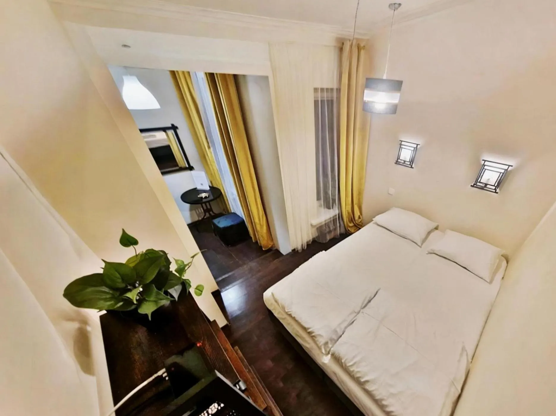 Bed in Hostel Helvetia Rooms Warsaw CITY CENTER and OLD TOWN