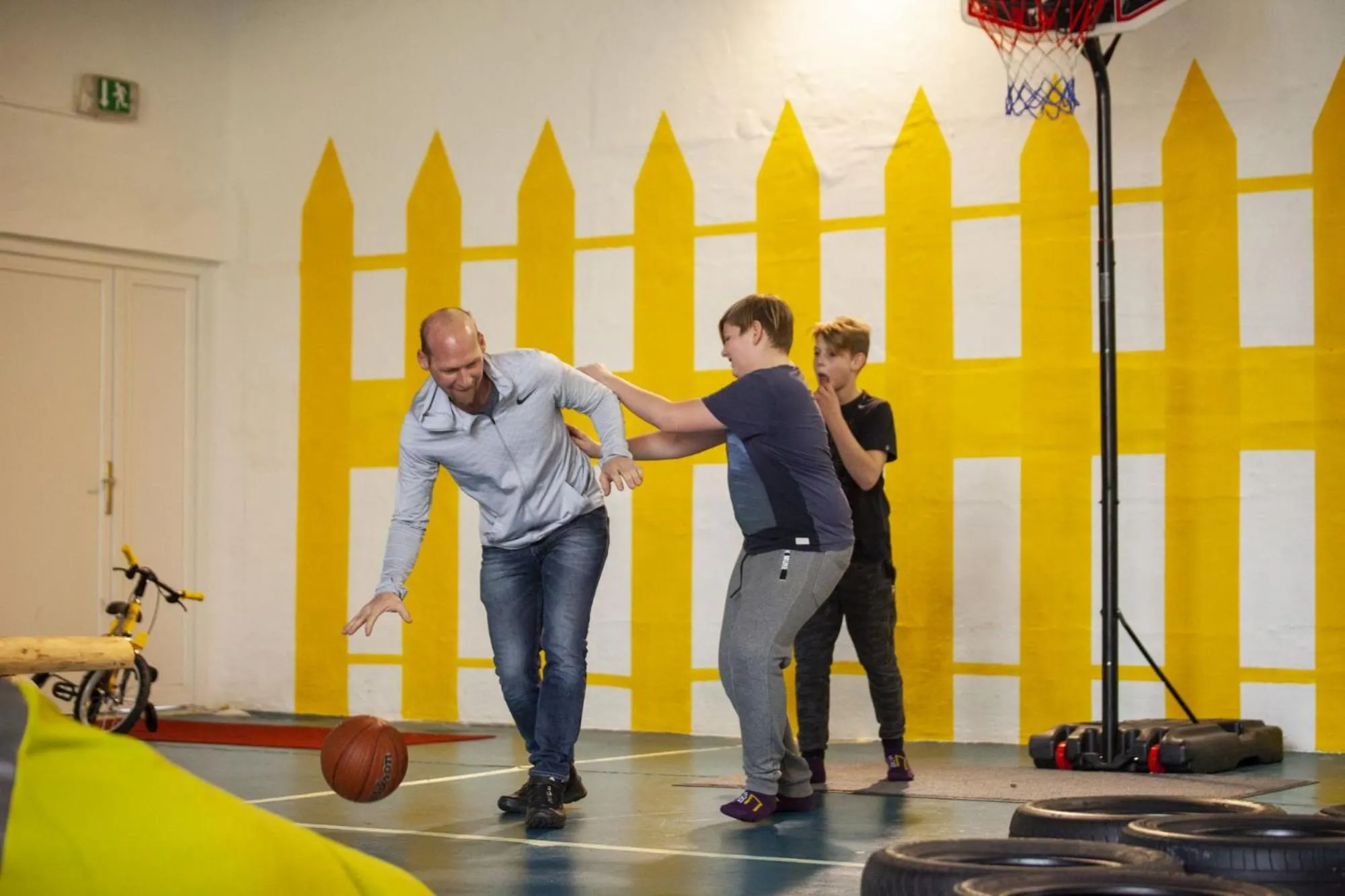 Property building in Basekamp Mountain Budget Hotel