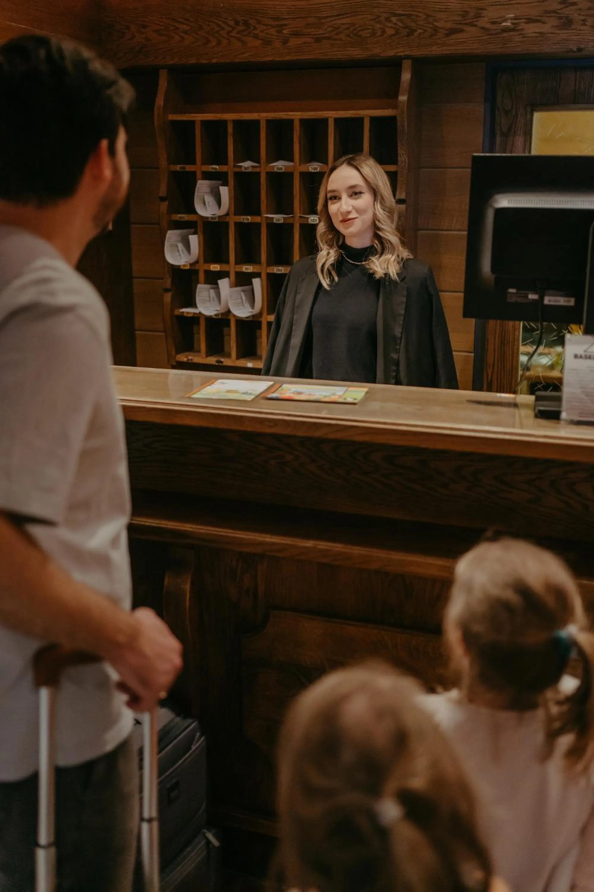 Lobby or reception in Basekamp Mountain Budget Hotel