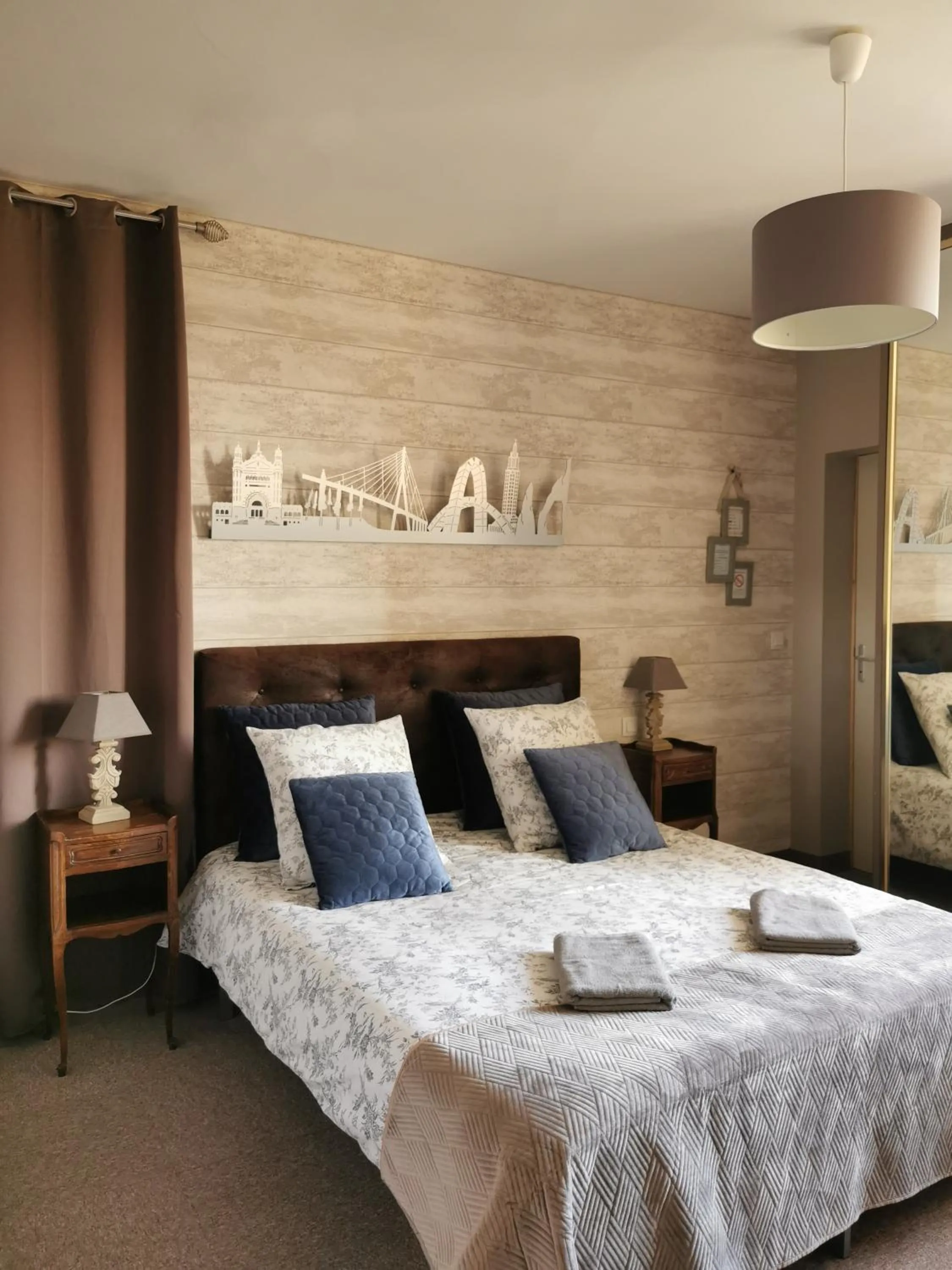 Les Cloches de Corneville