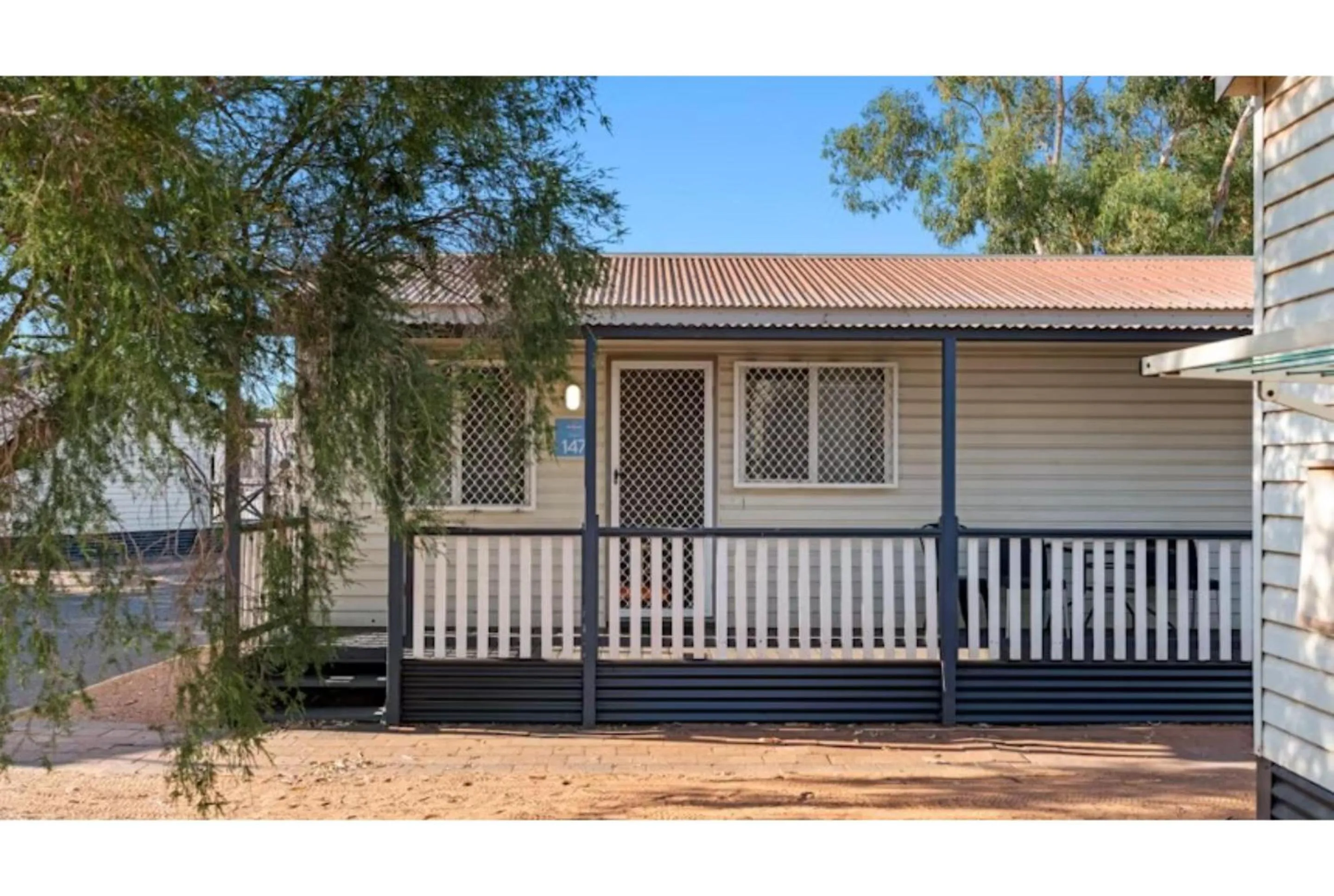 Photo of the whole room in Discovery Parks - Port Hedland