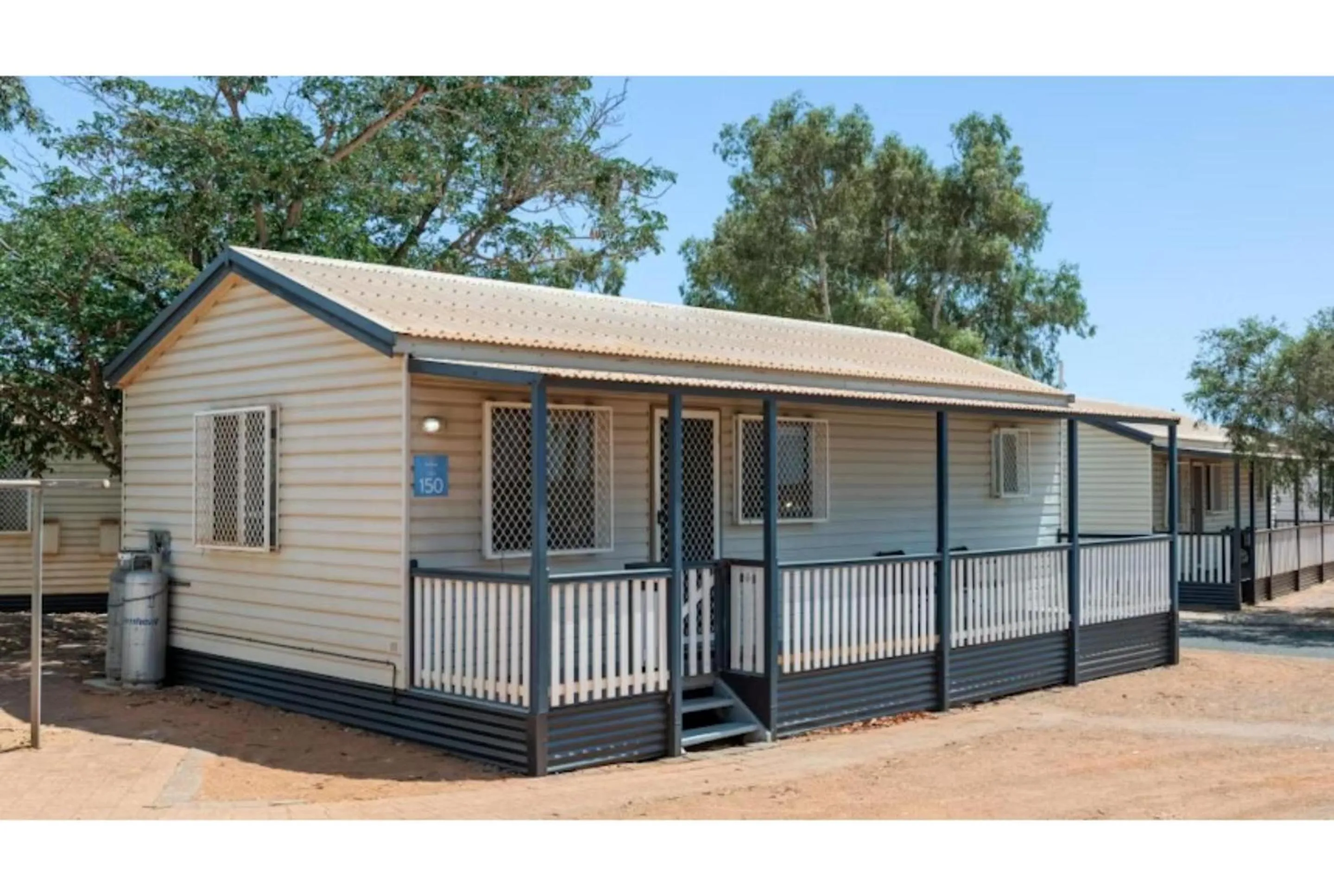 Photo of the whole room in Discovery Parks - Port Hedland