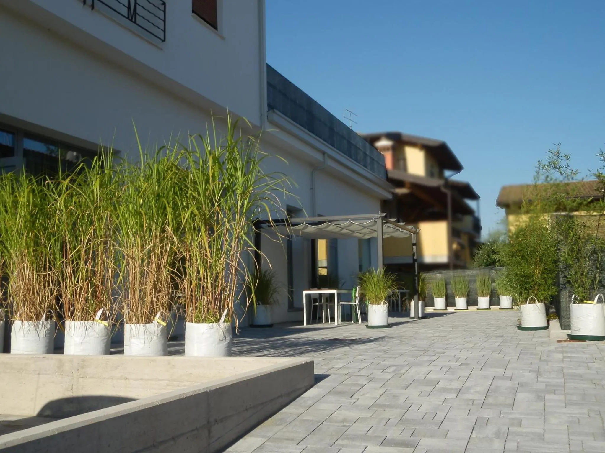 Facade/entrance in BB SharingLoft Sirmione