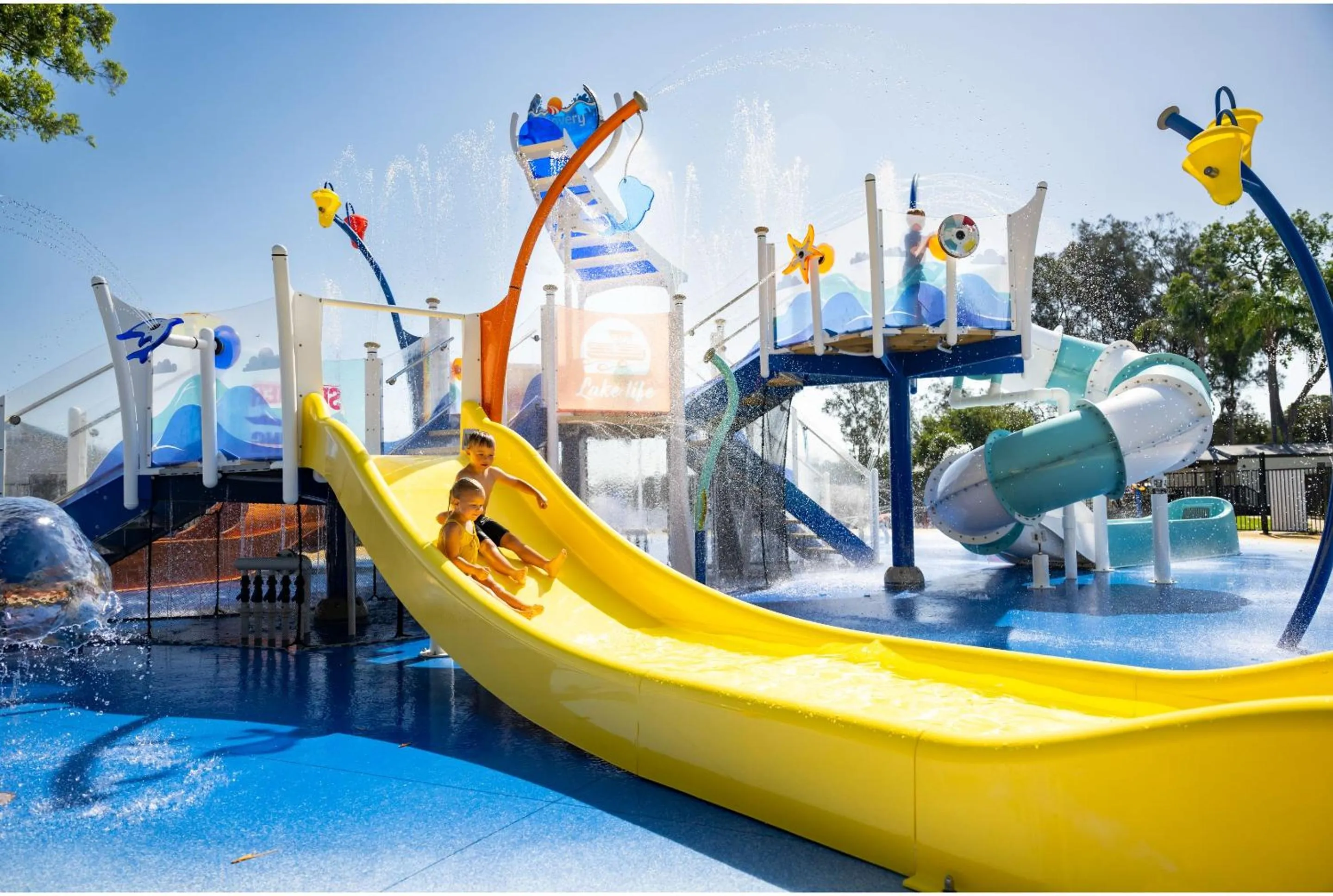 Aqua park in Discovery Parks - Forster
