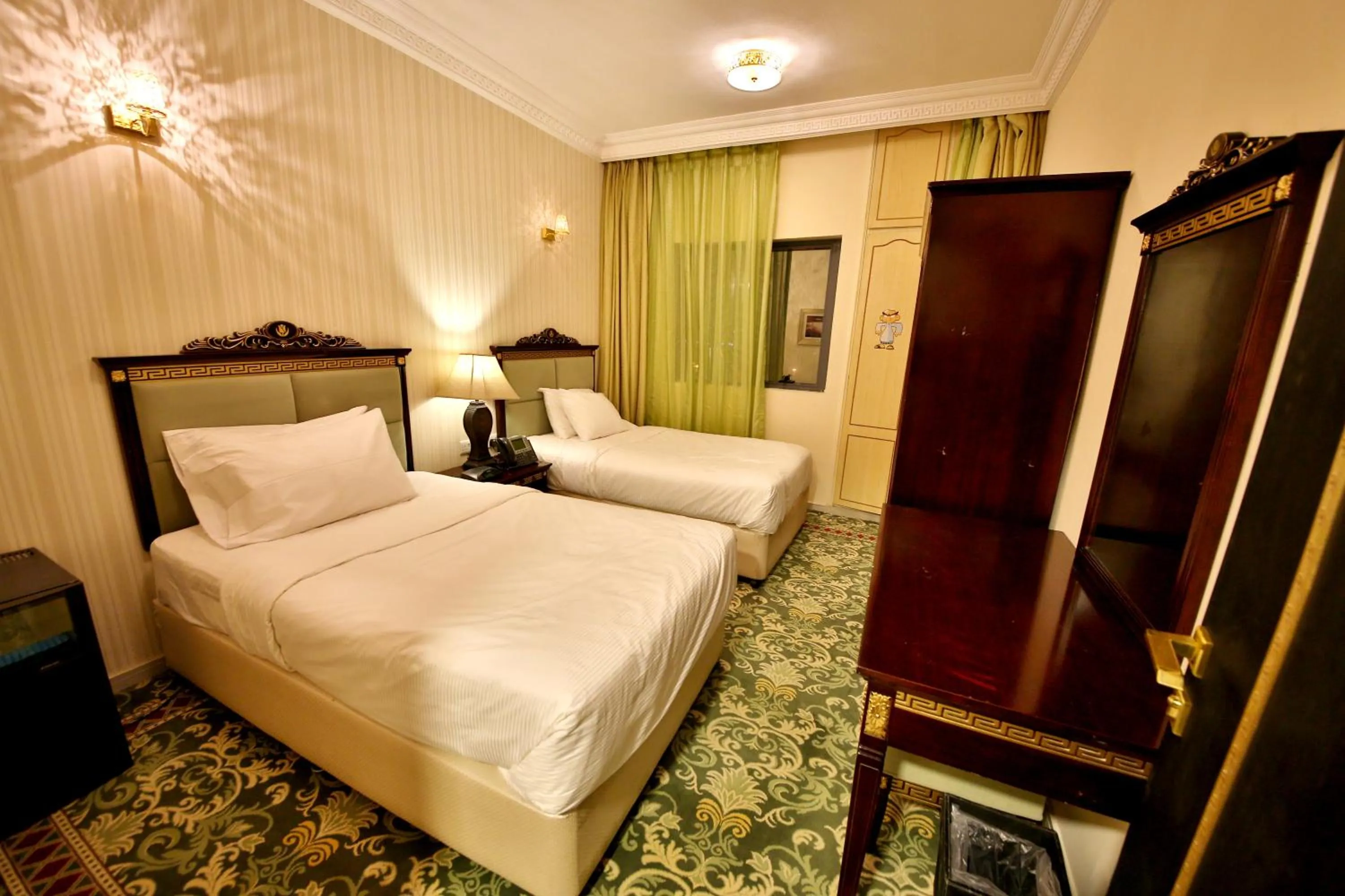 Bedroom, Bed in Midtown Furnished Apartments