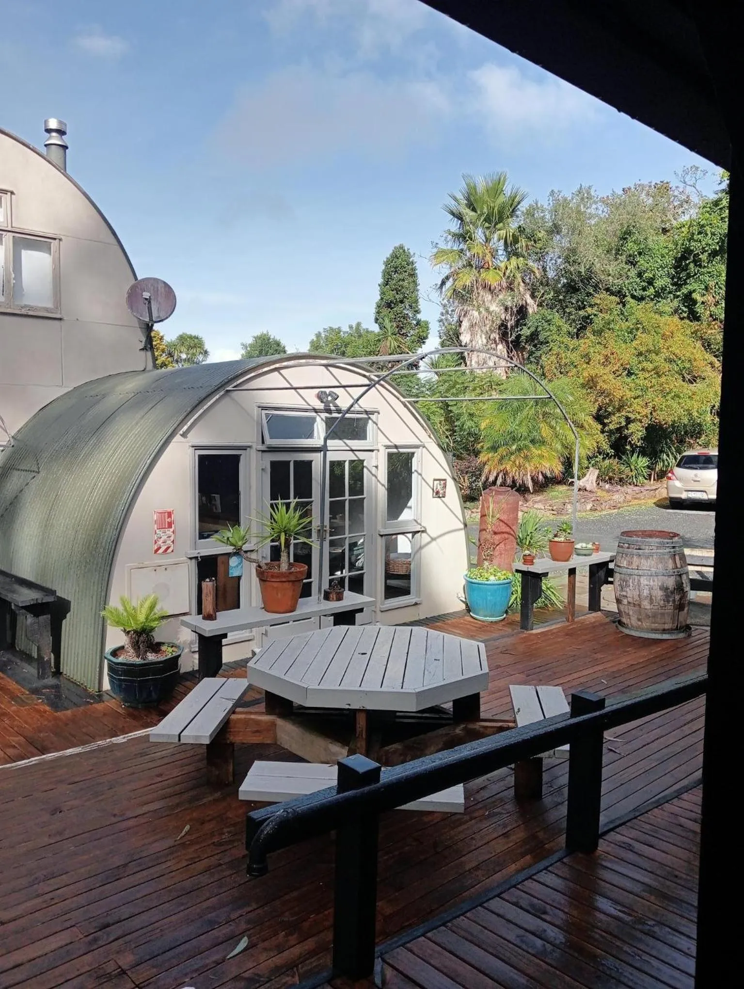 Property building in Woodlands Motel