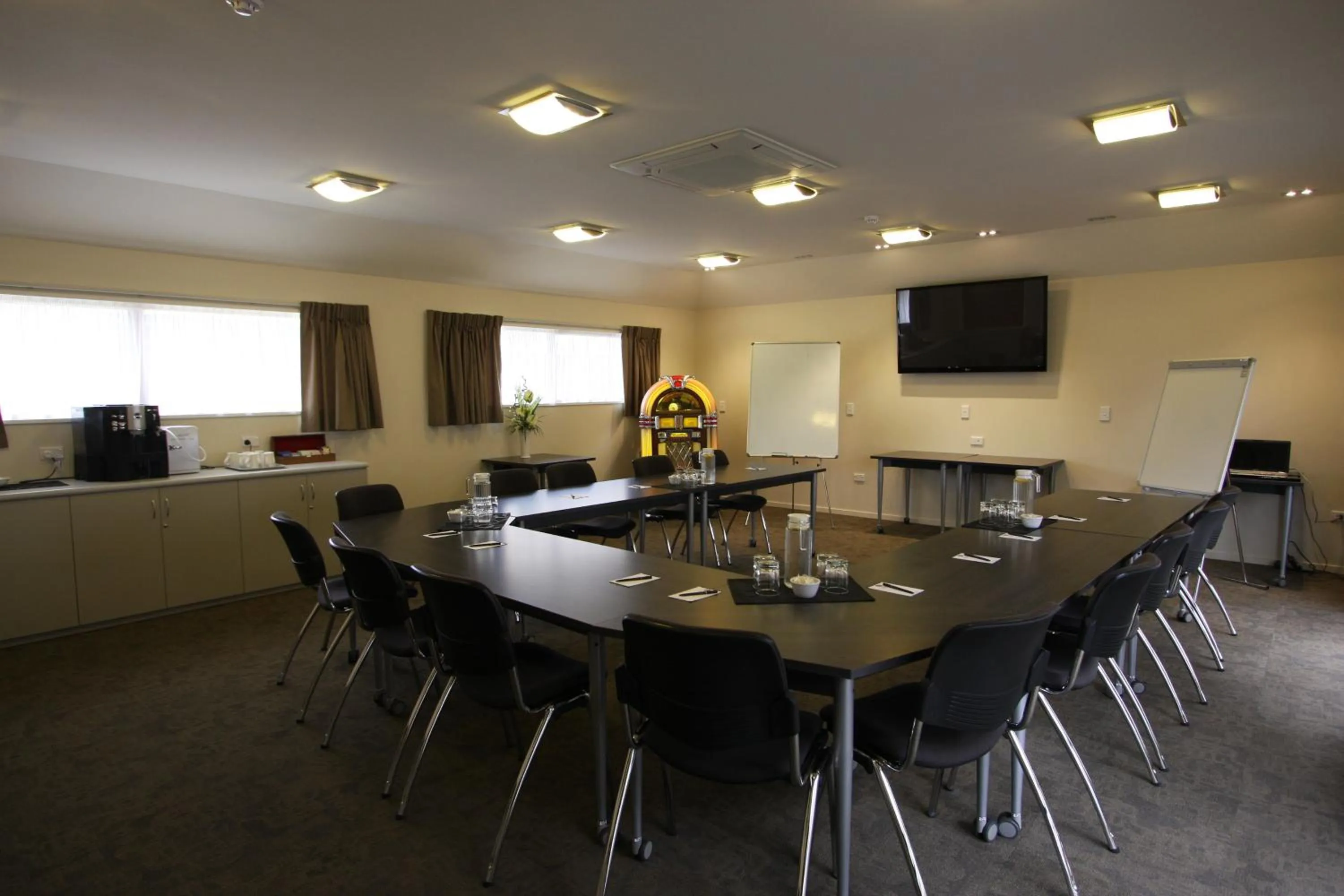 Business facilities in 555 Motel Dunedin
