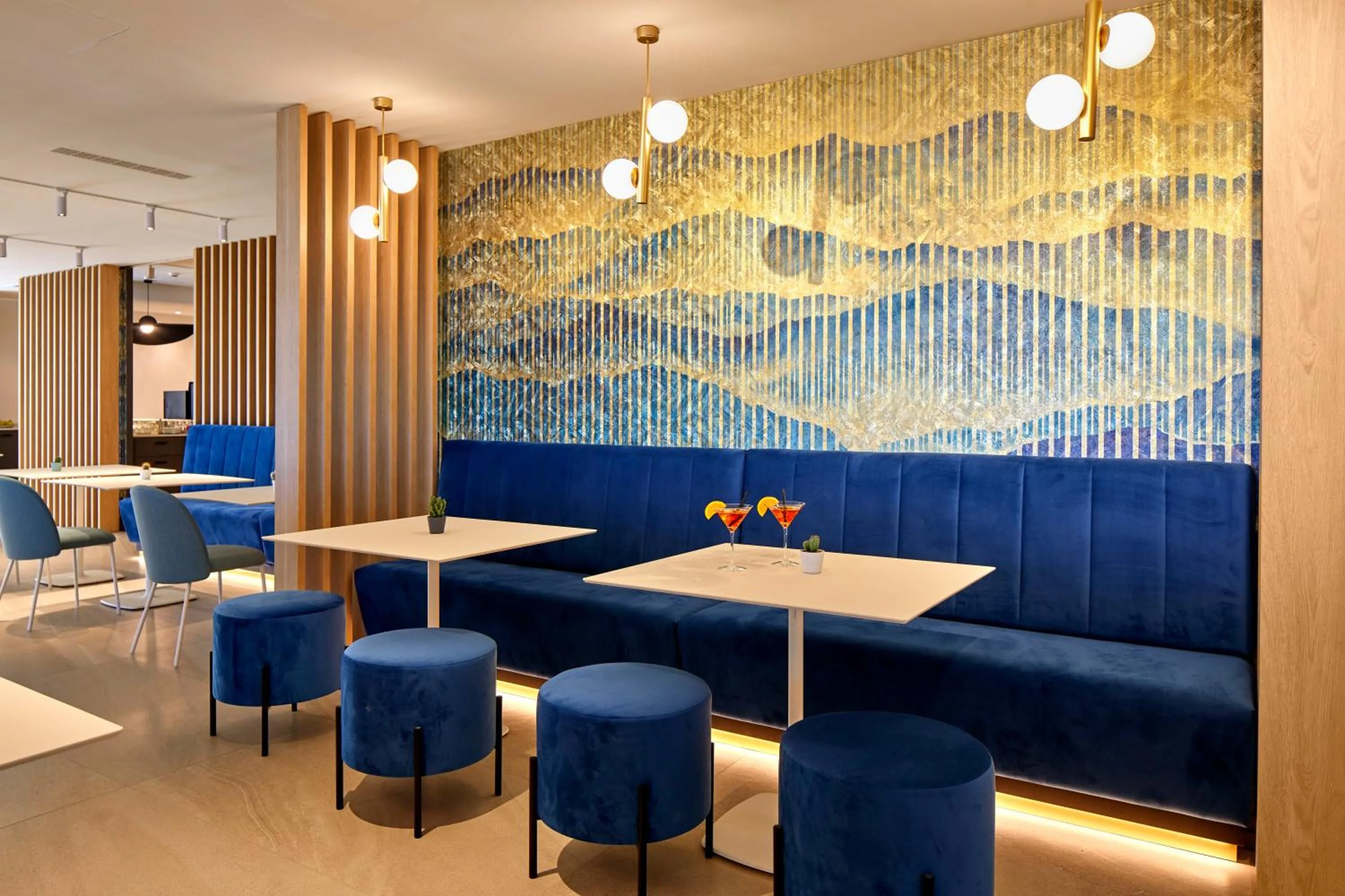 Lounge or bar in Riva Palace Hotel