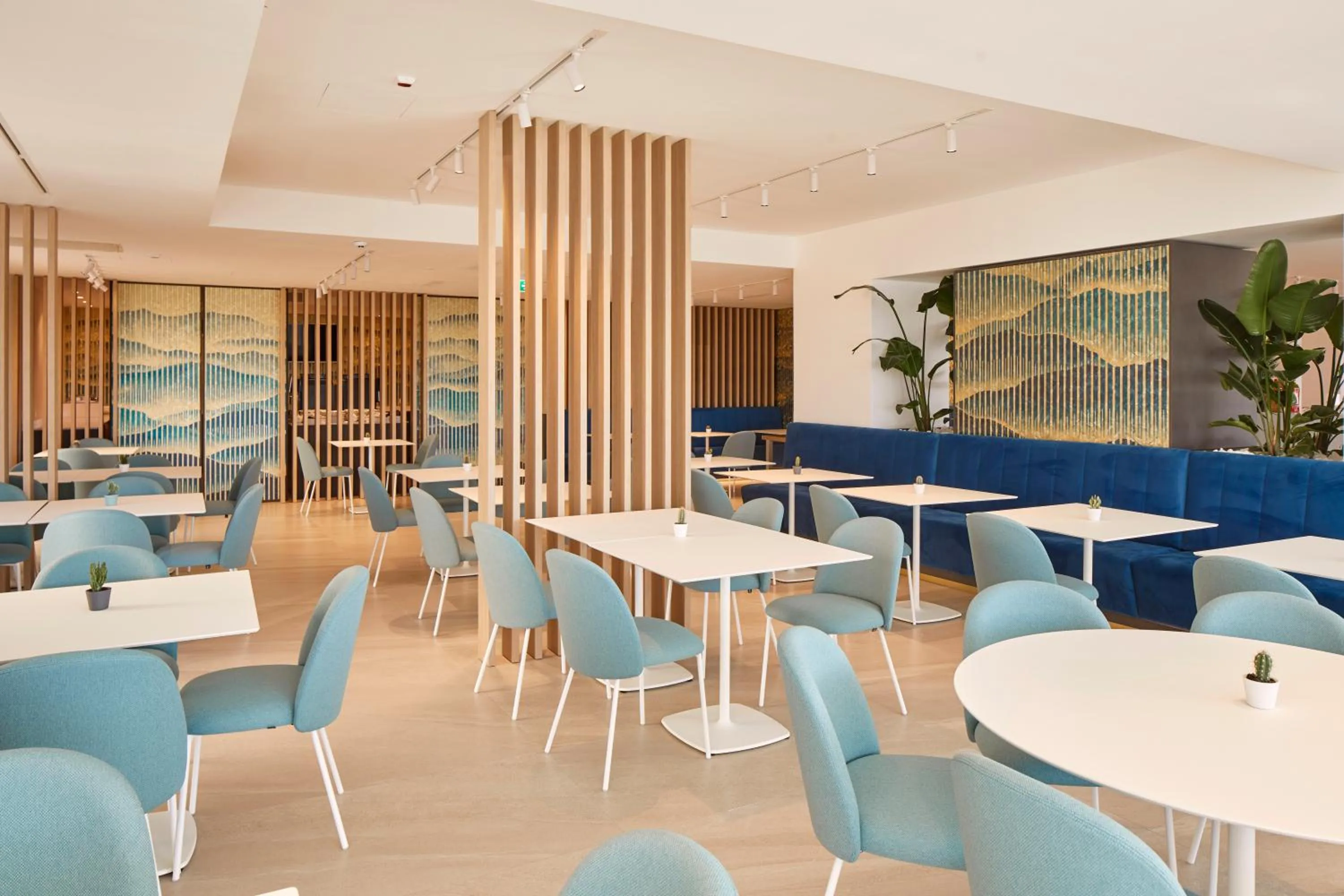 Lounge or bar in Riva Palace Hotel