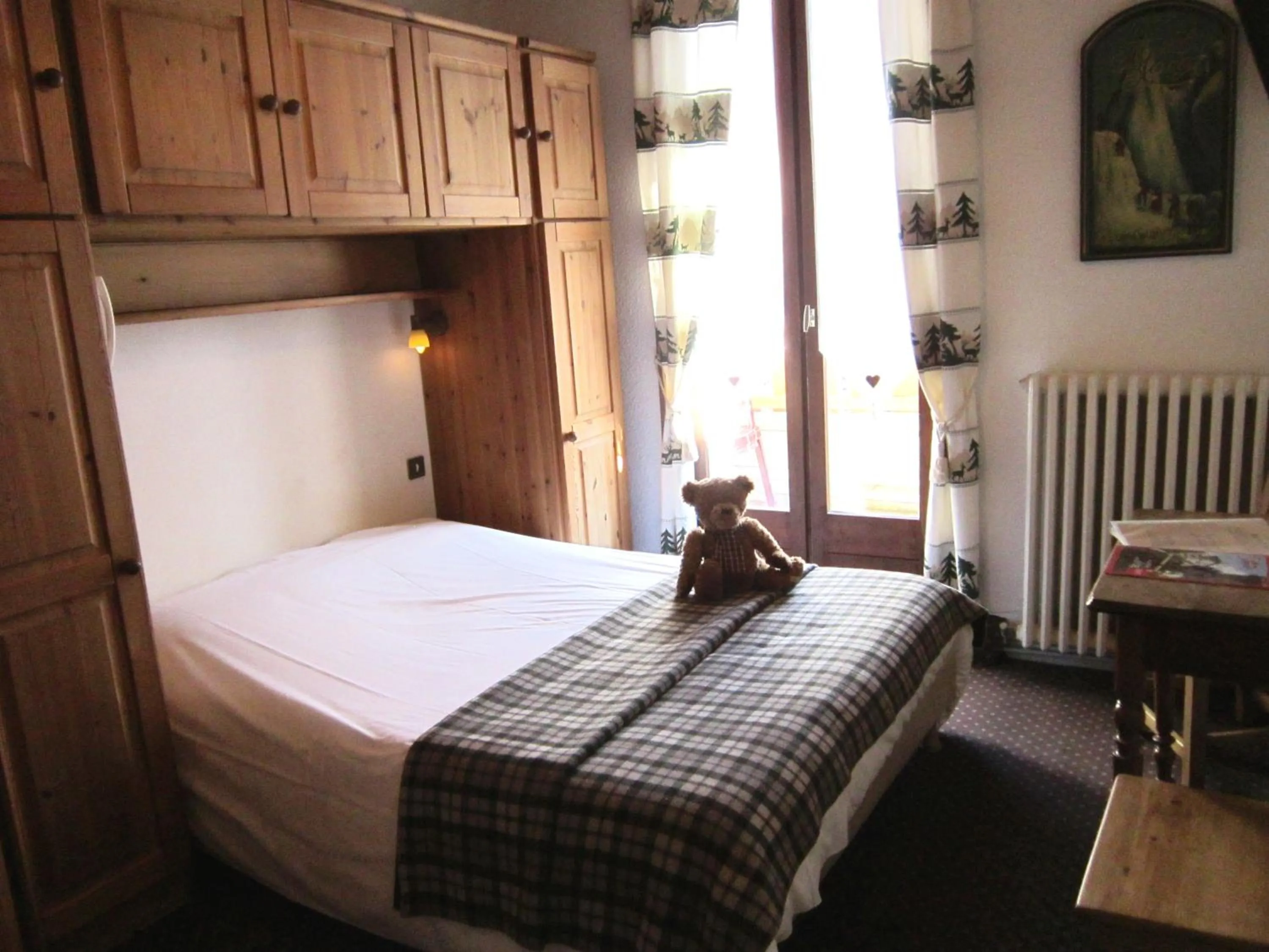 Photo of the whole room, Bed in Logis Hotel Gai Soleil