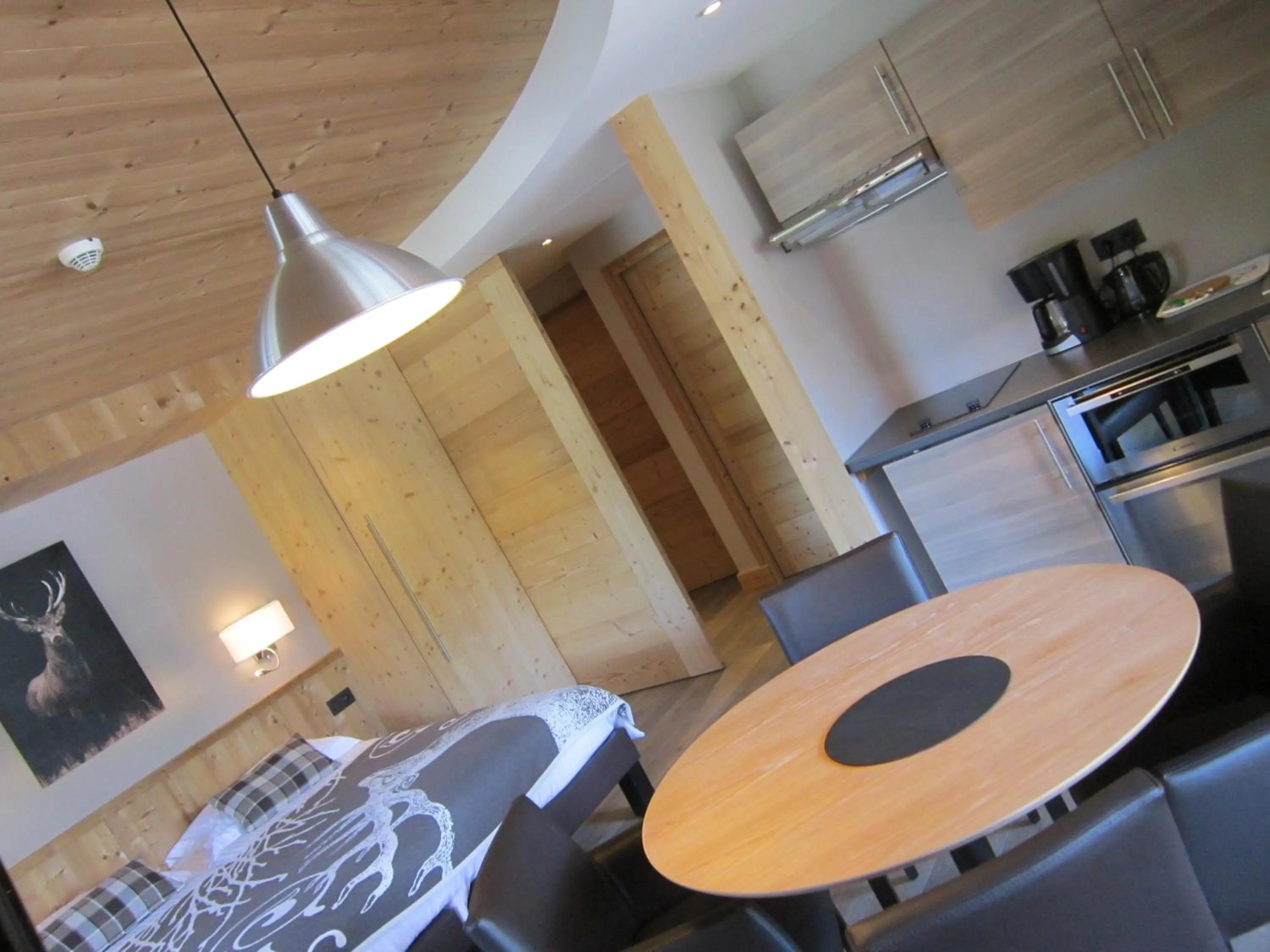 Kitchen or kitchenette in Logis Hotel Gai Soleil