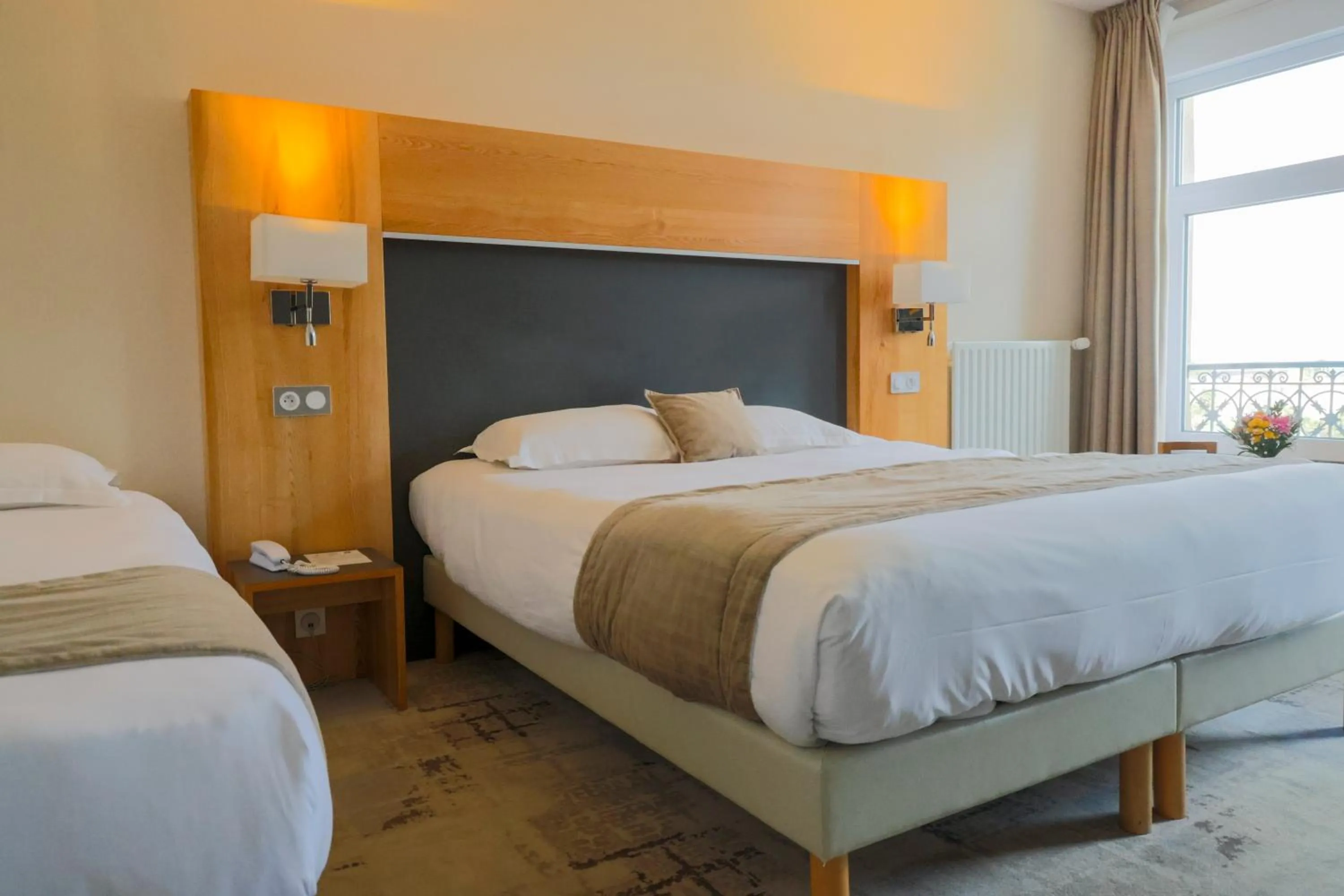 Bed in Hotel Le Cercle