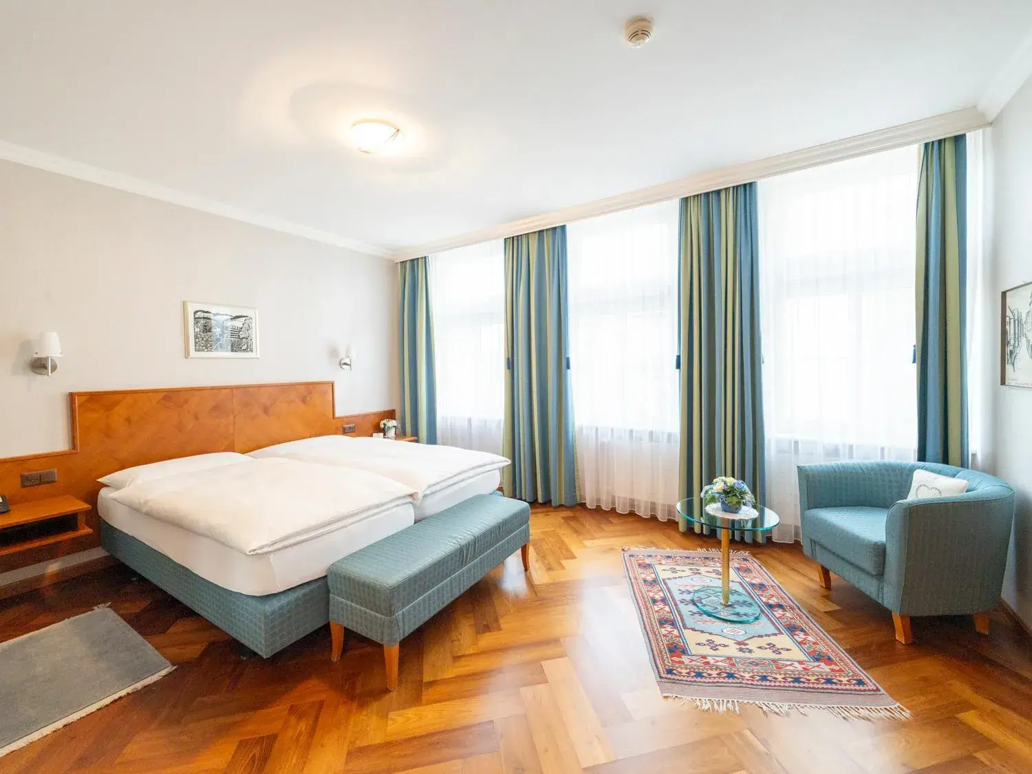 Deluxe Double Room in Hotel Hecht Deluxe Double Room in Hotel Hecht