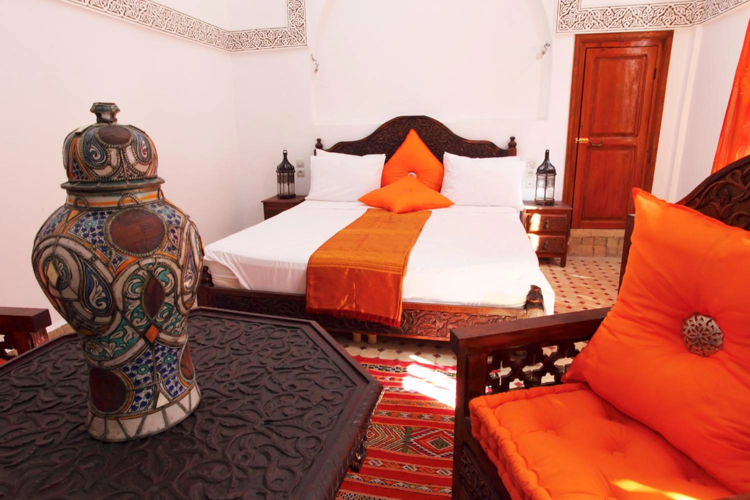 Photo of the whole room, Bed in Riad Jamaï