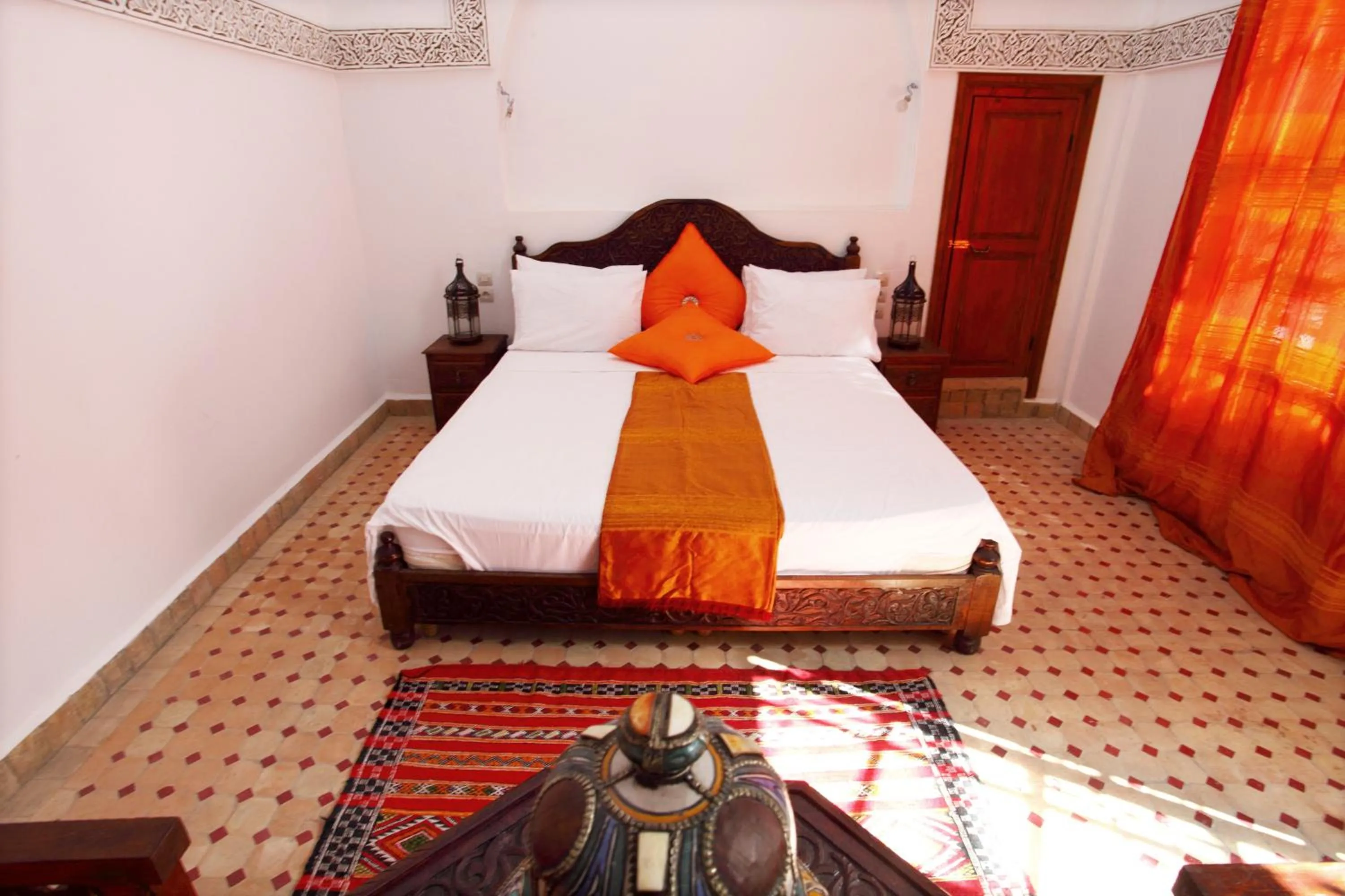 Photo of the whole room, Bed in Riad Jamaï