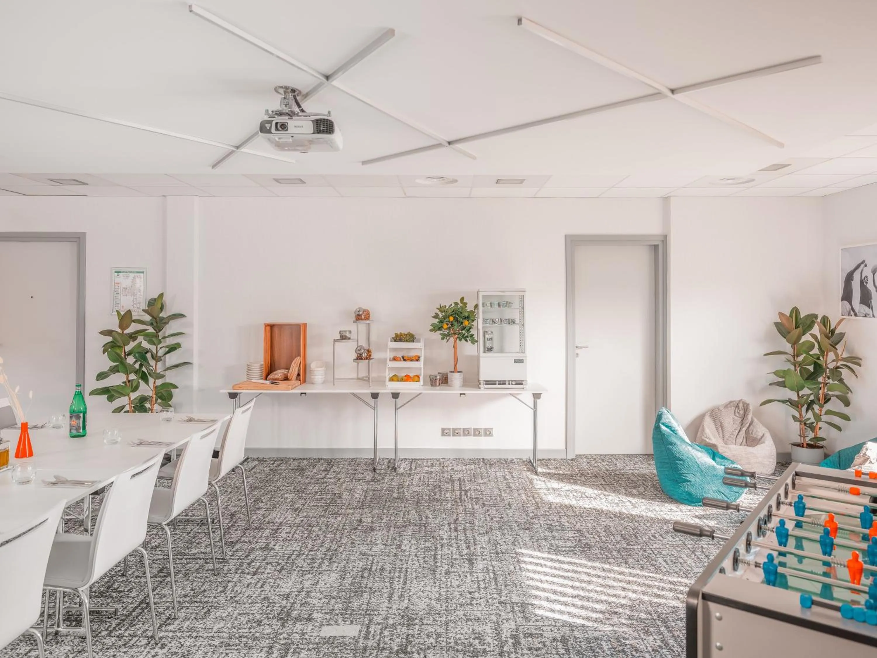 Meeting/conference room in Holiday Inn Toulouse Airport by IHG