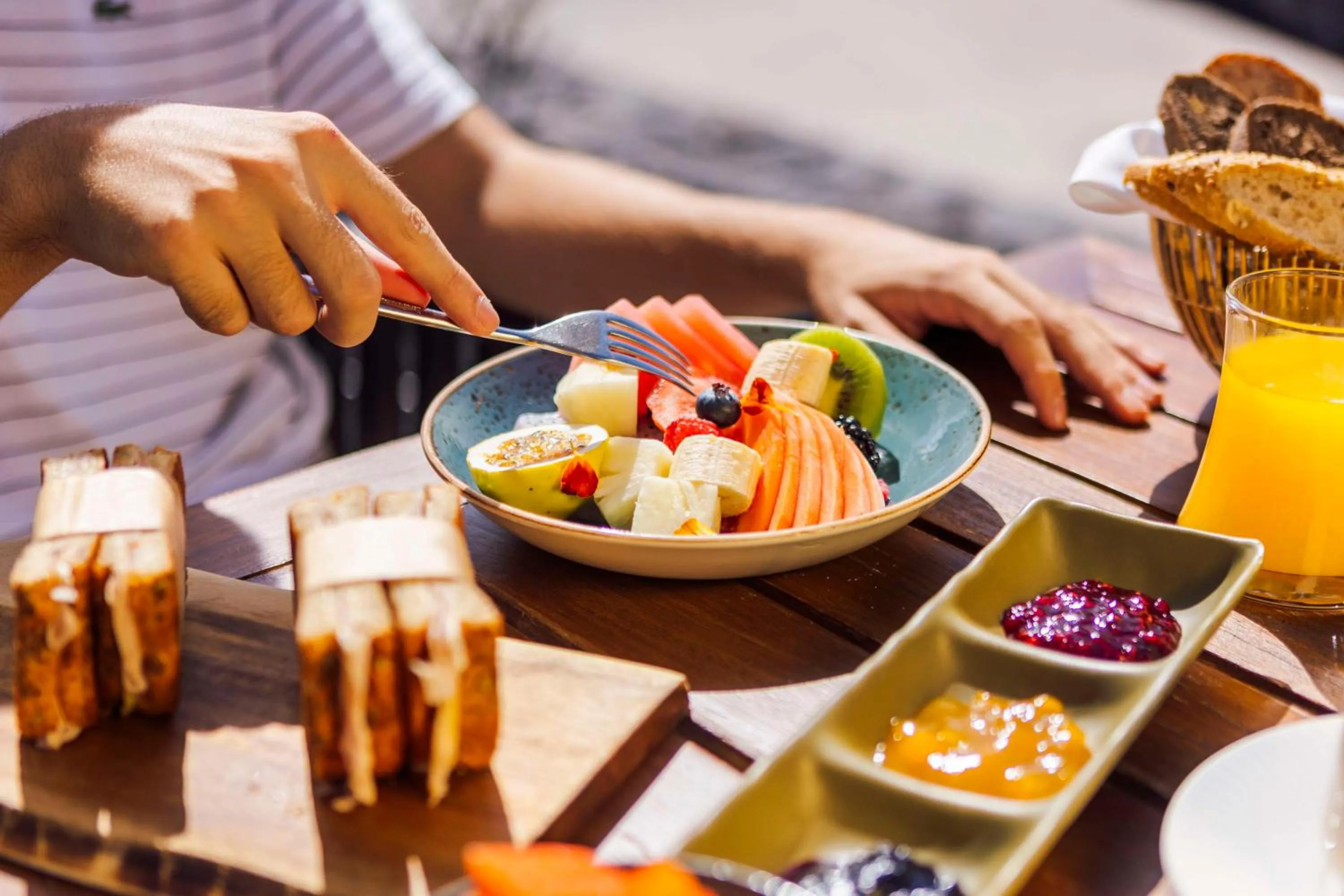 Food and drinks in Royal Hideaway Corales Beach - Adults Only