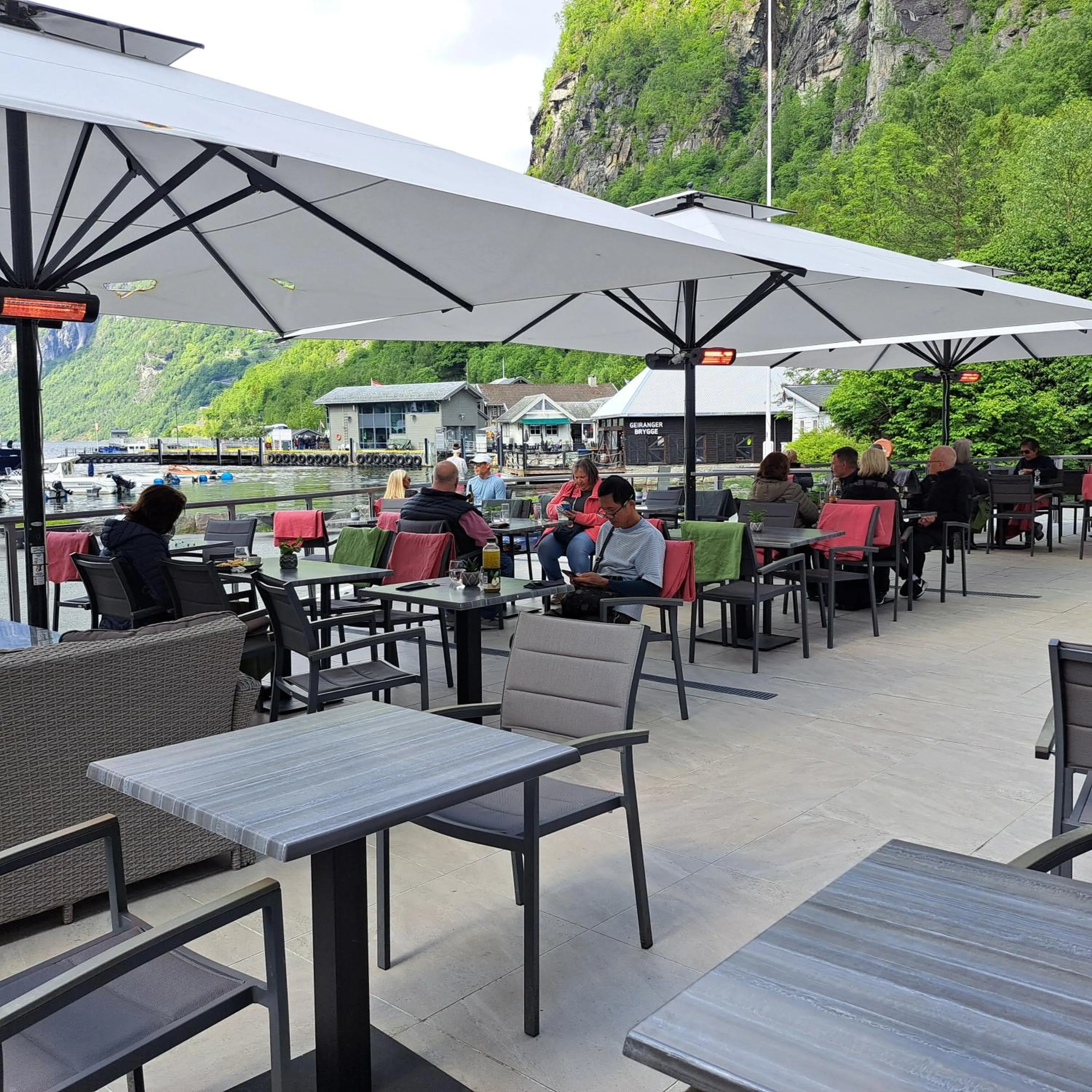 Restaurant/places to eat in Havila Hotel Geiranger