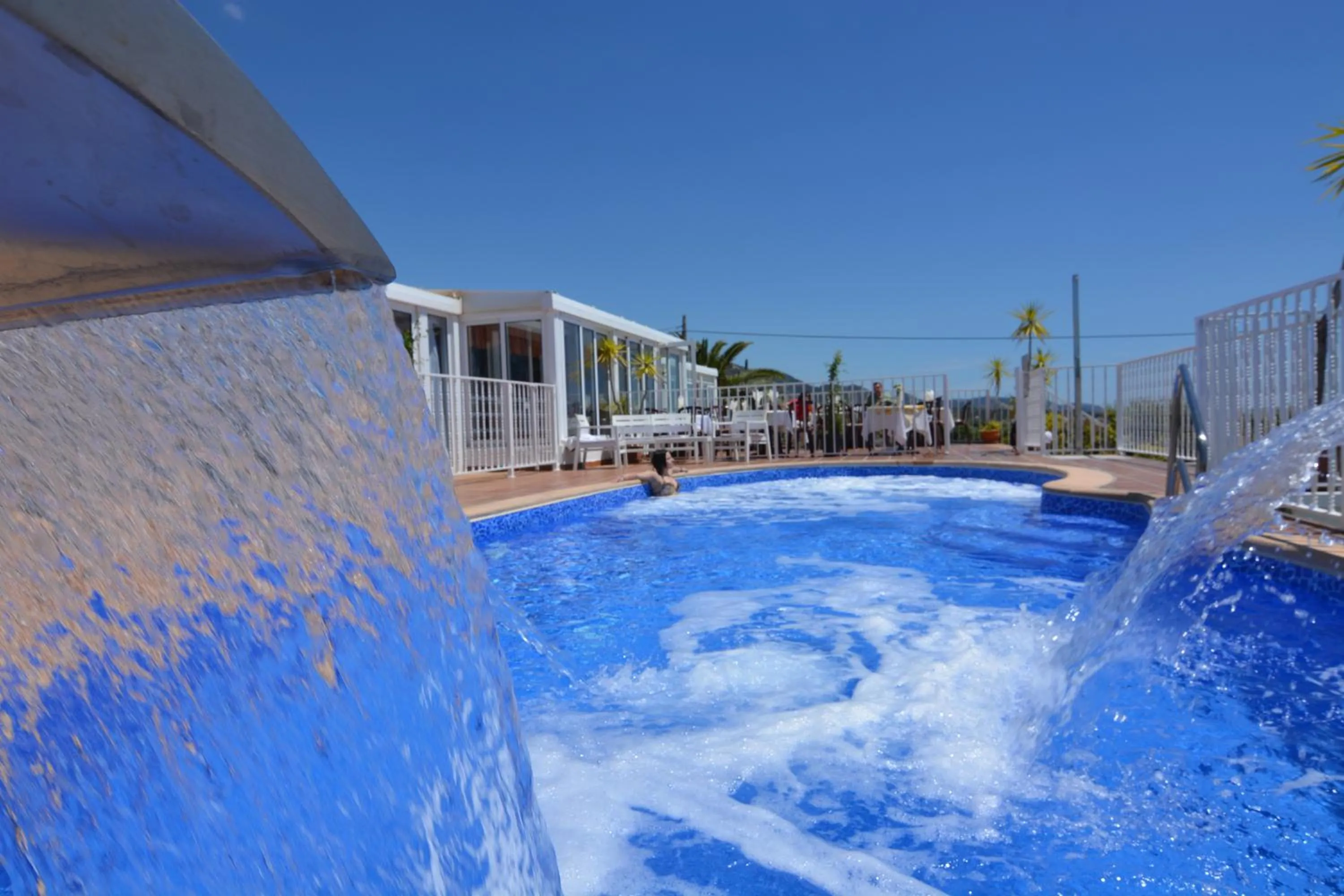 Swimming pool in Hotel Al-Andalus