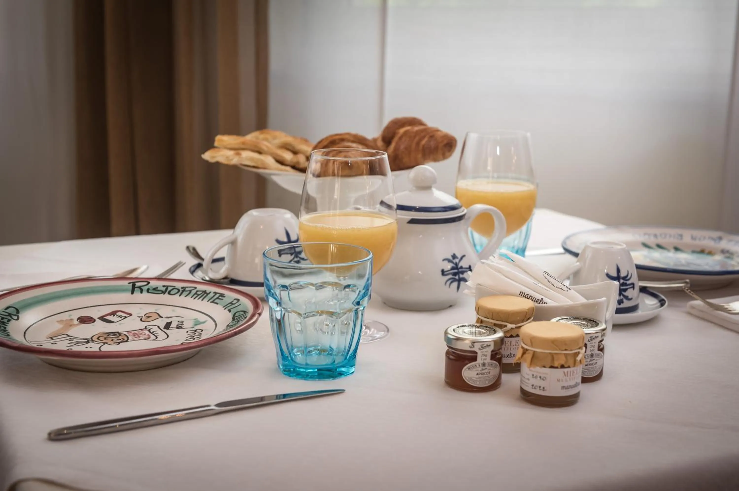 Breakfast in Manuelina Taste Hotel