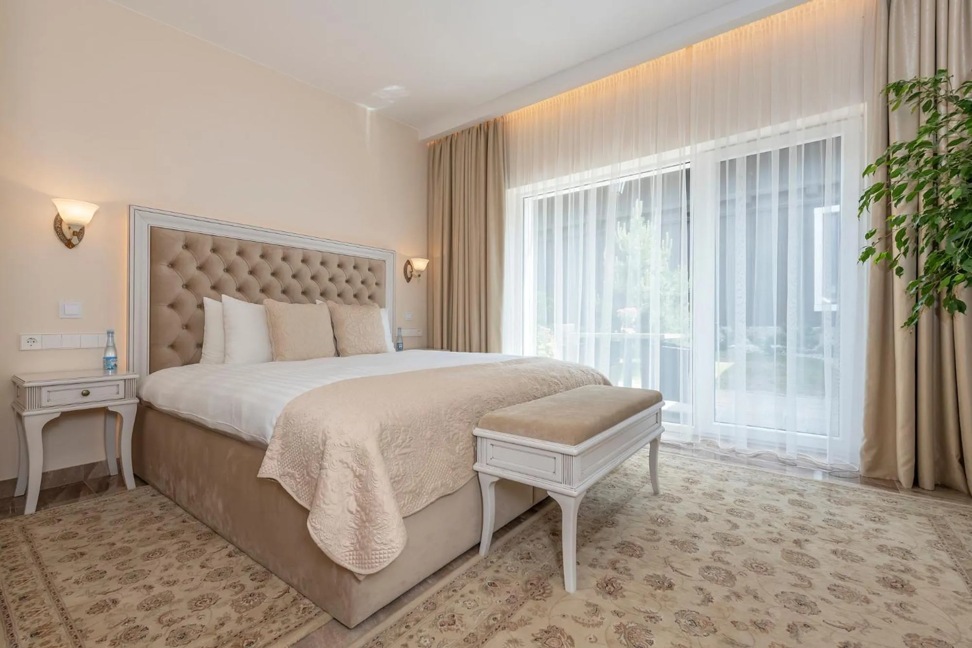 Spring, Bed in Hotel Pušų paunksnėje