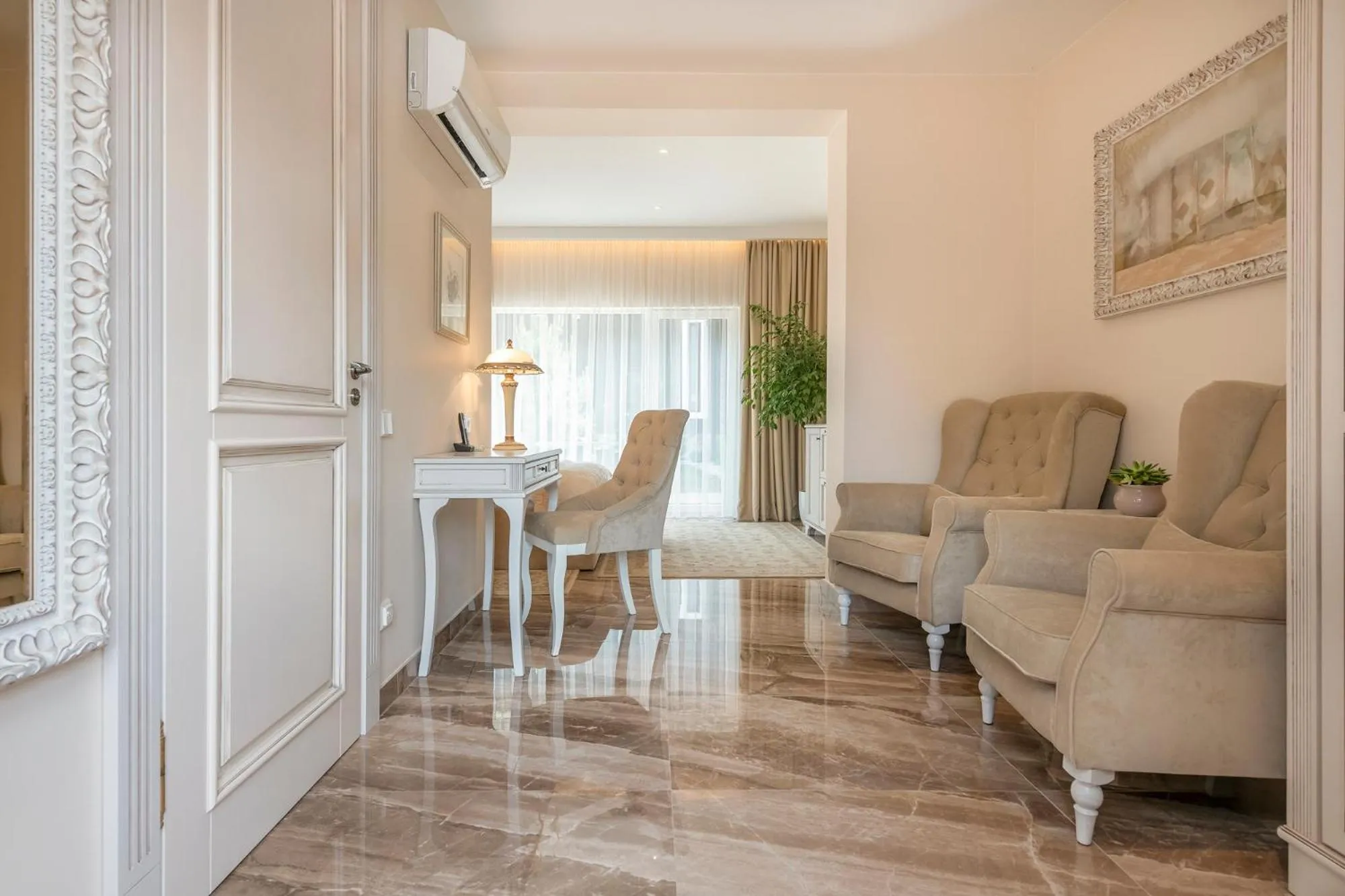 Spring in Hotel Pušų paunksnėje