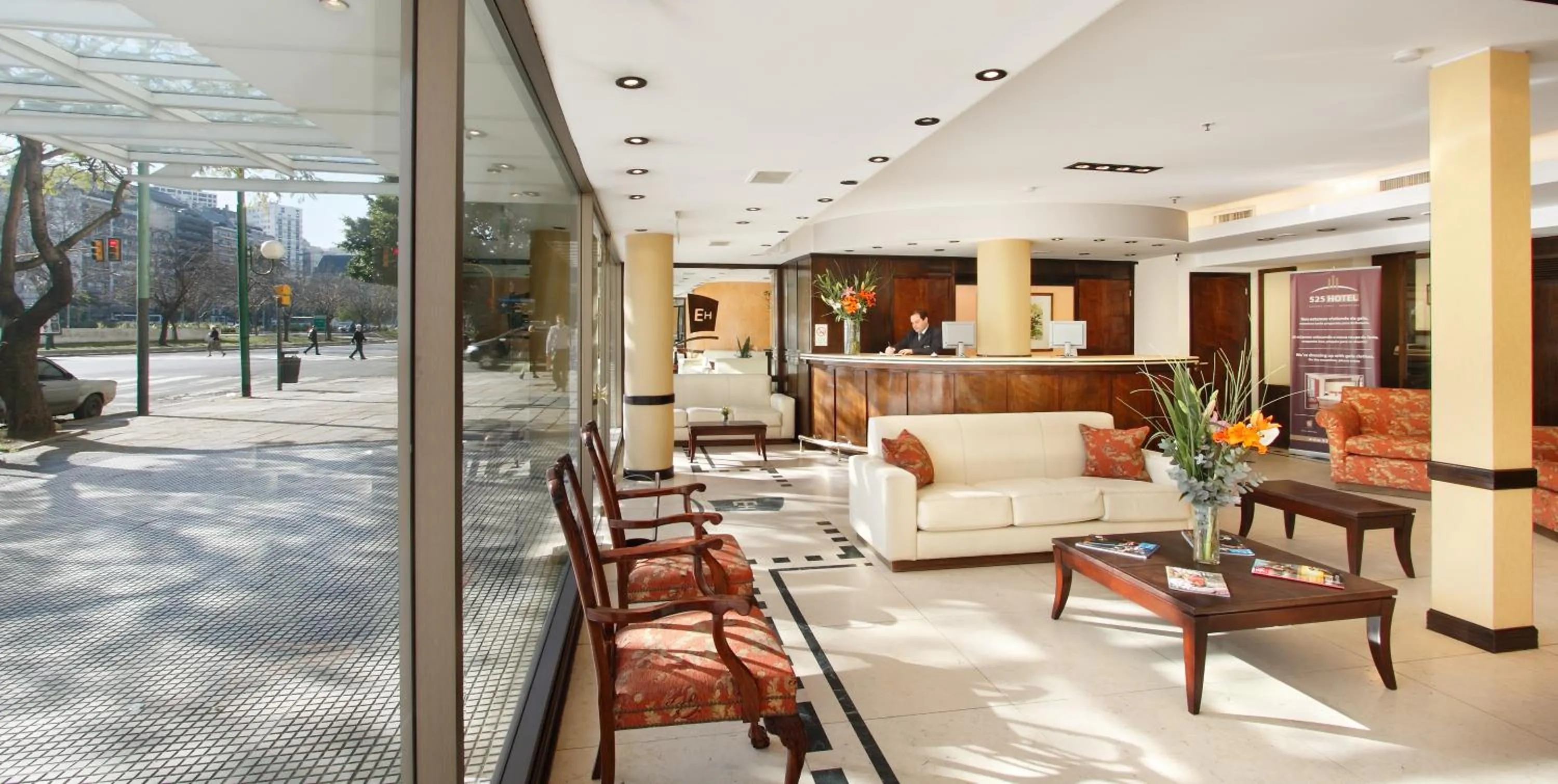Lobby or reception in Embajador Hotel