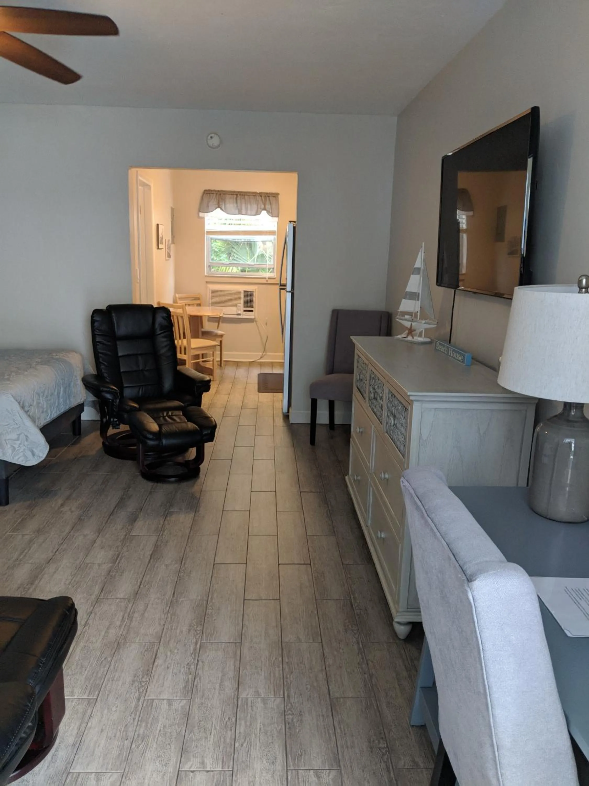 Bedroom in Ashley Brooke Beach Resort