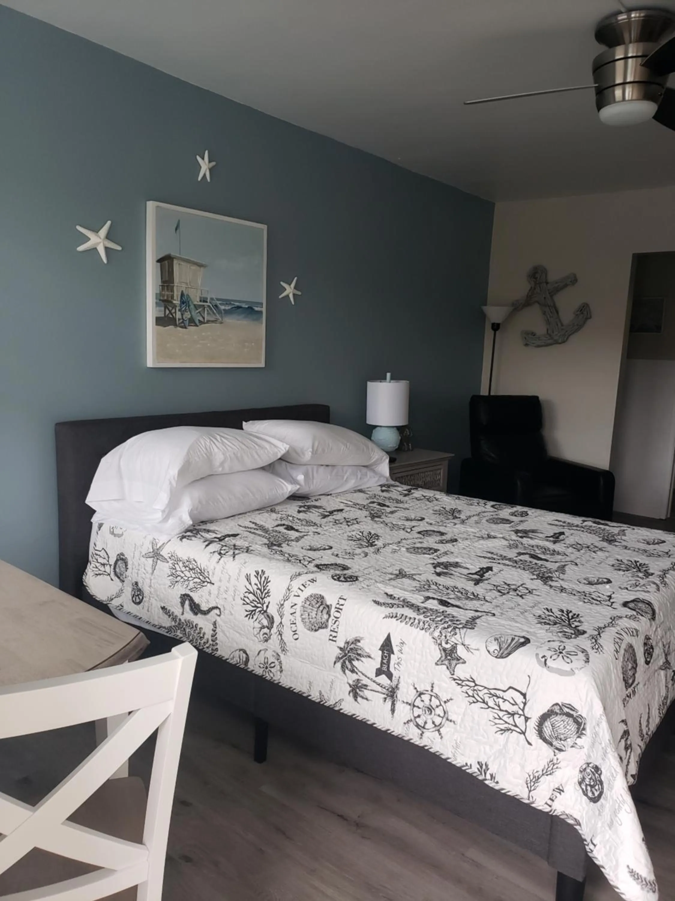 Bed in Ashley Brooke Beach Resort