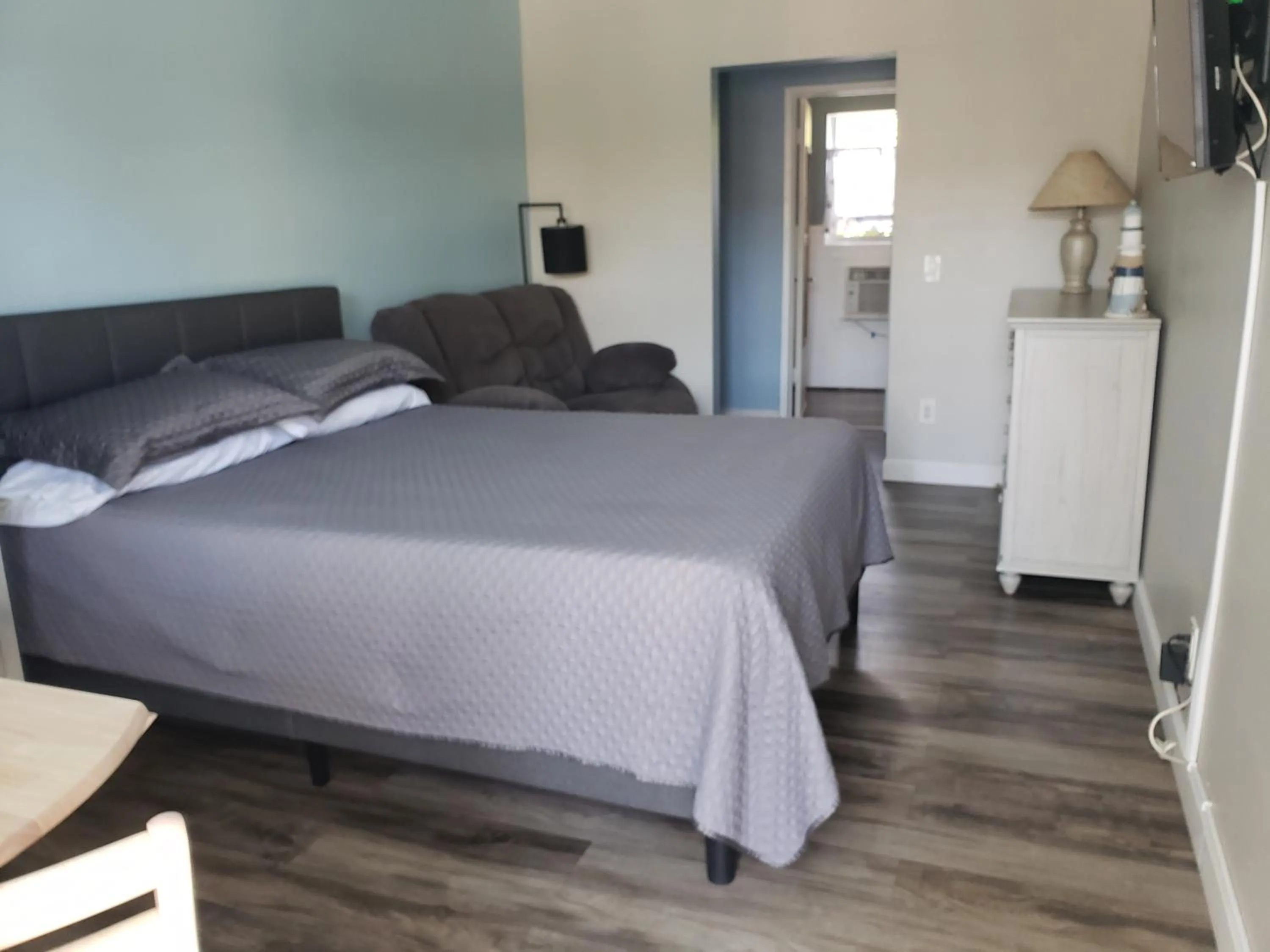 Bedroom, Bed in Ashley Brooke Beach Resort