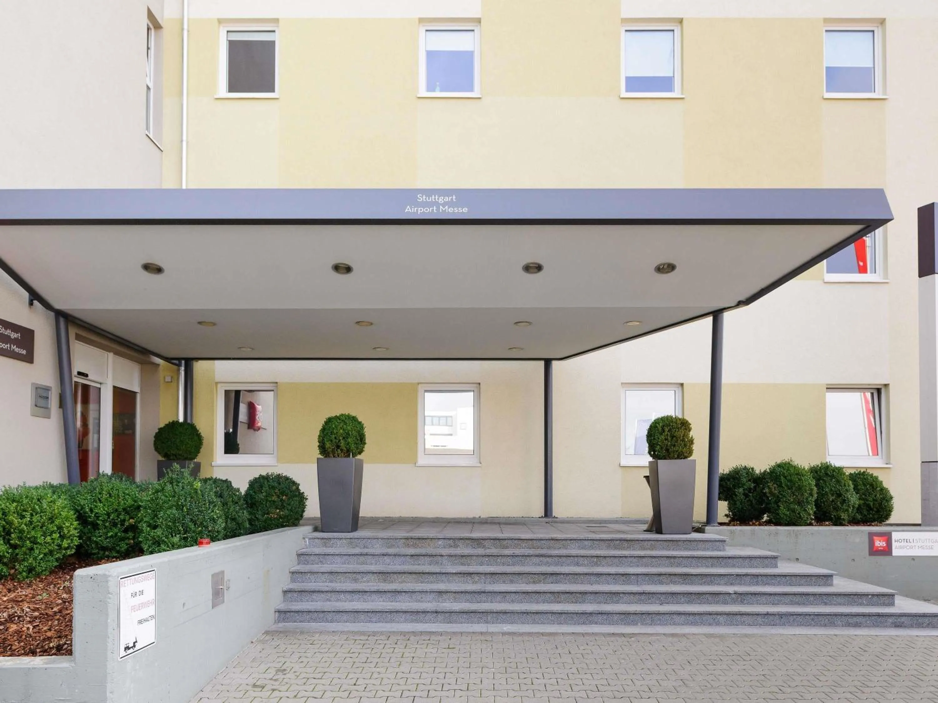 Property building in ibis Stuttgart Airport Messe