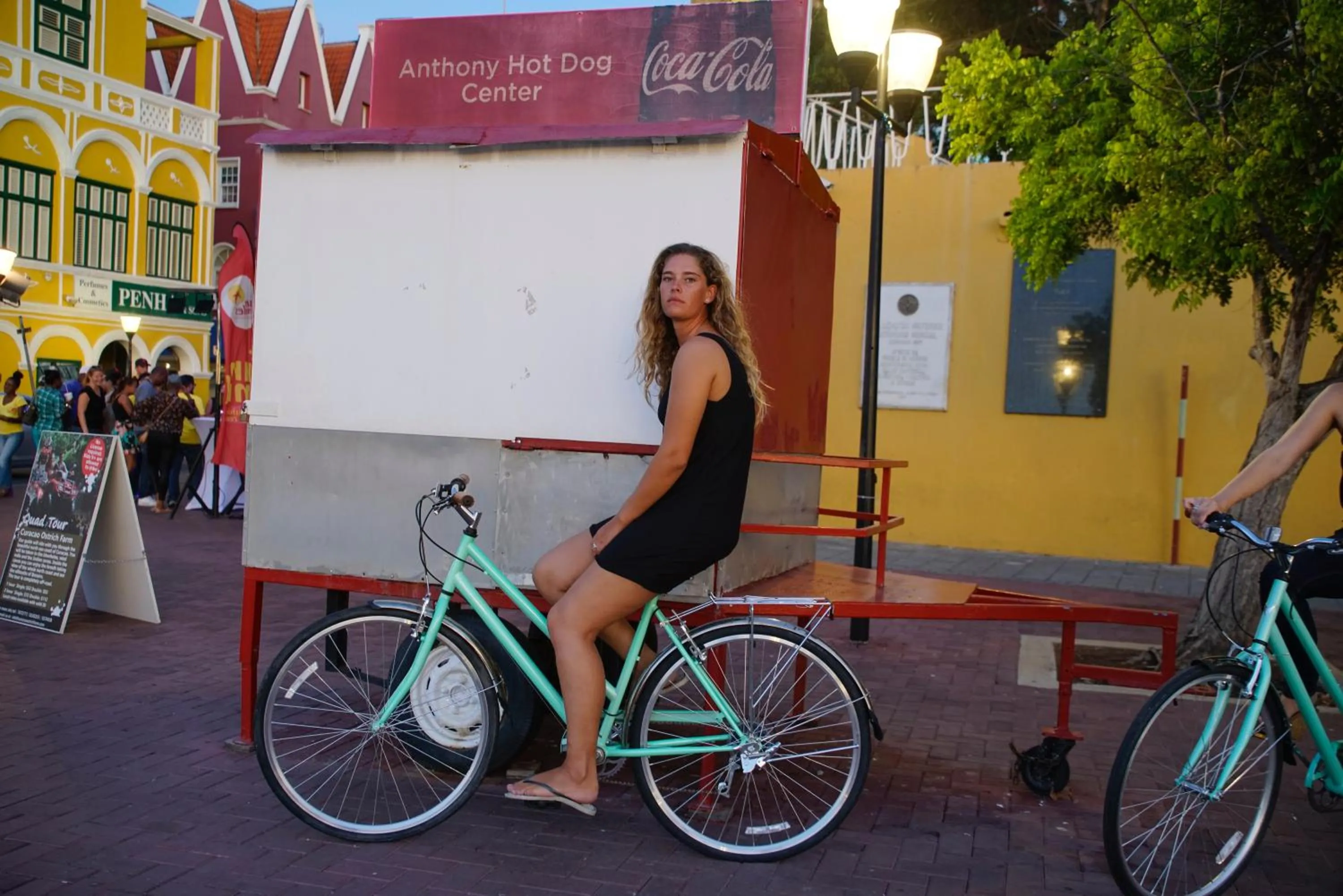 Cycling in Bed & Bike Curacao - Pietermaai