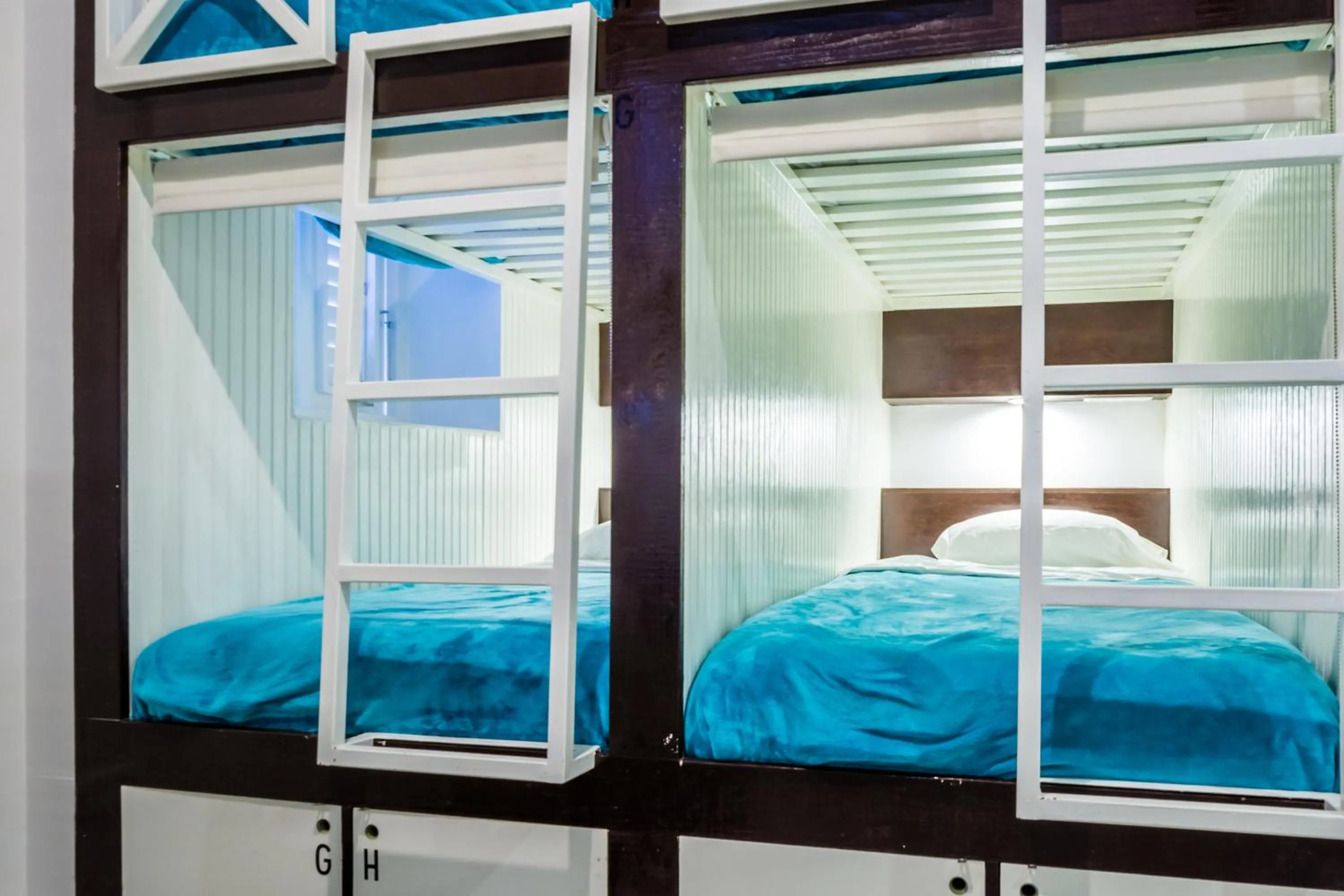 Bedroom, Bed in Bed & Bike Curacao - Pietermaai