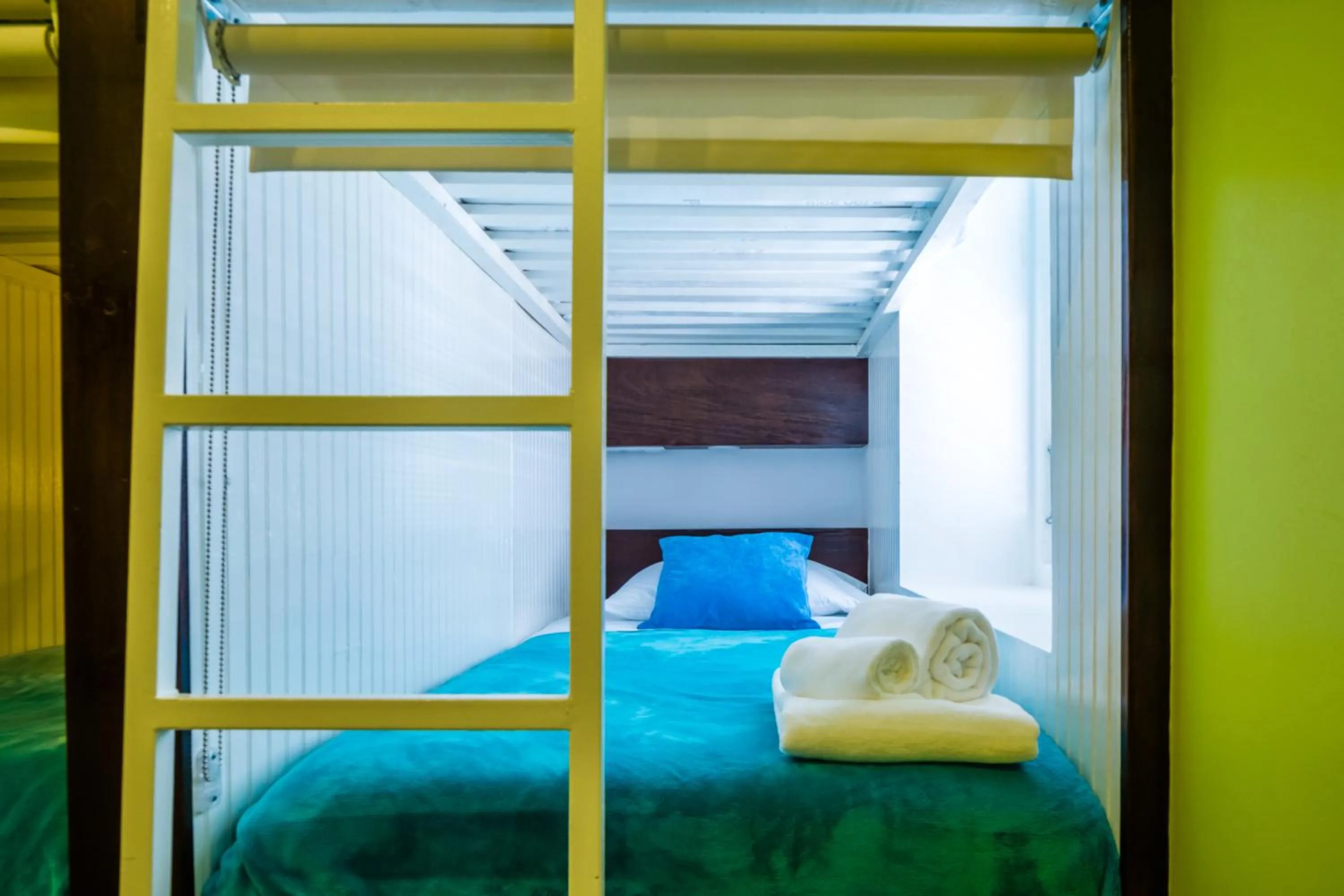 Bedroom, Bed in Bed & Bike Curacao - Pietermaai