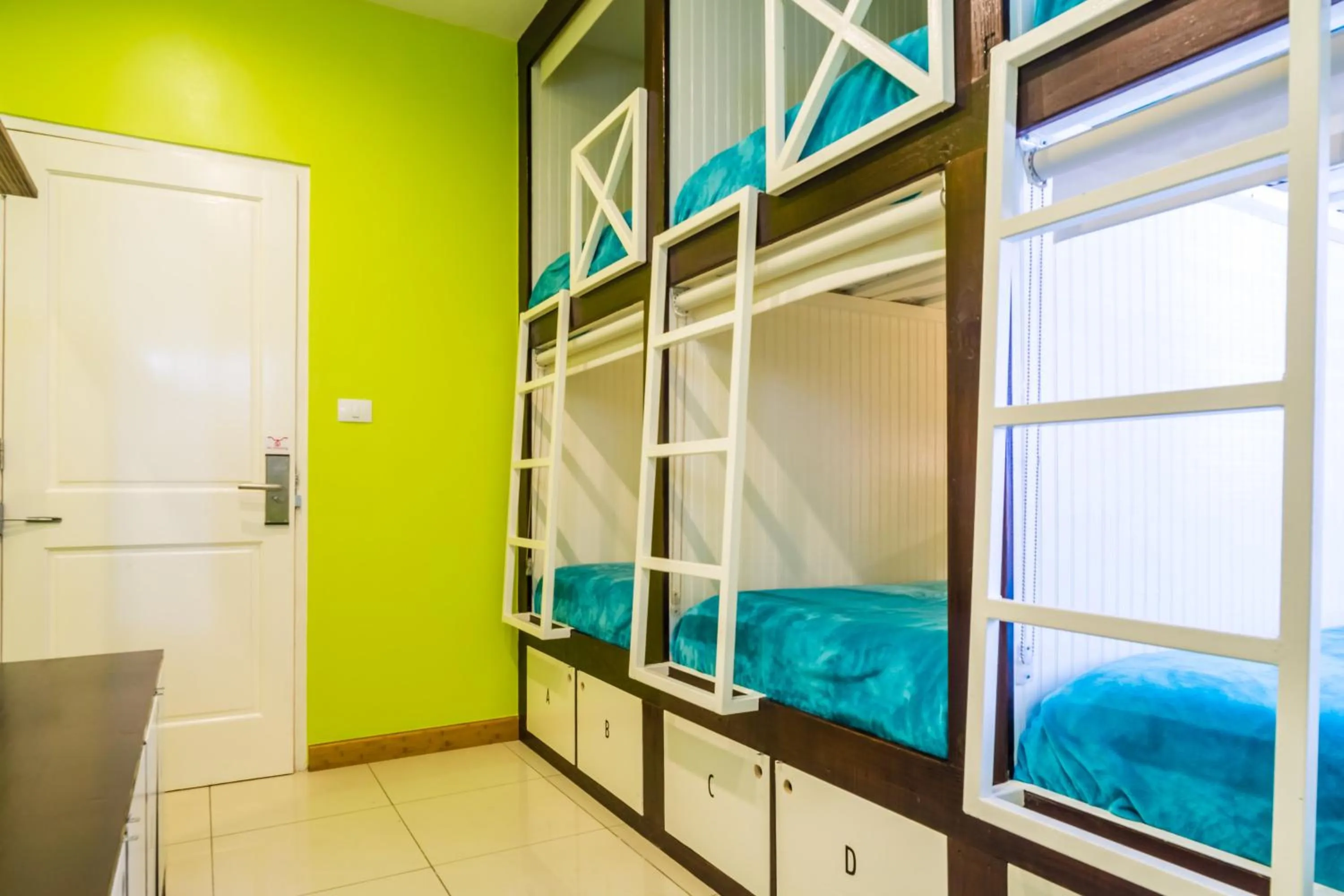 Bedroom, Bed in Bed & Bike Curacao - Pietermaai