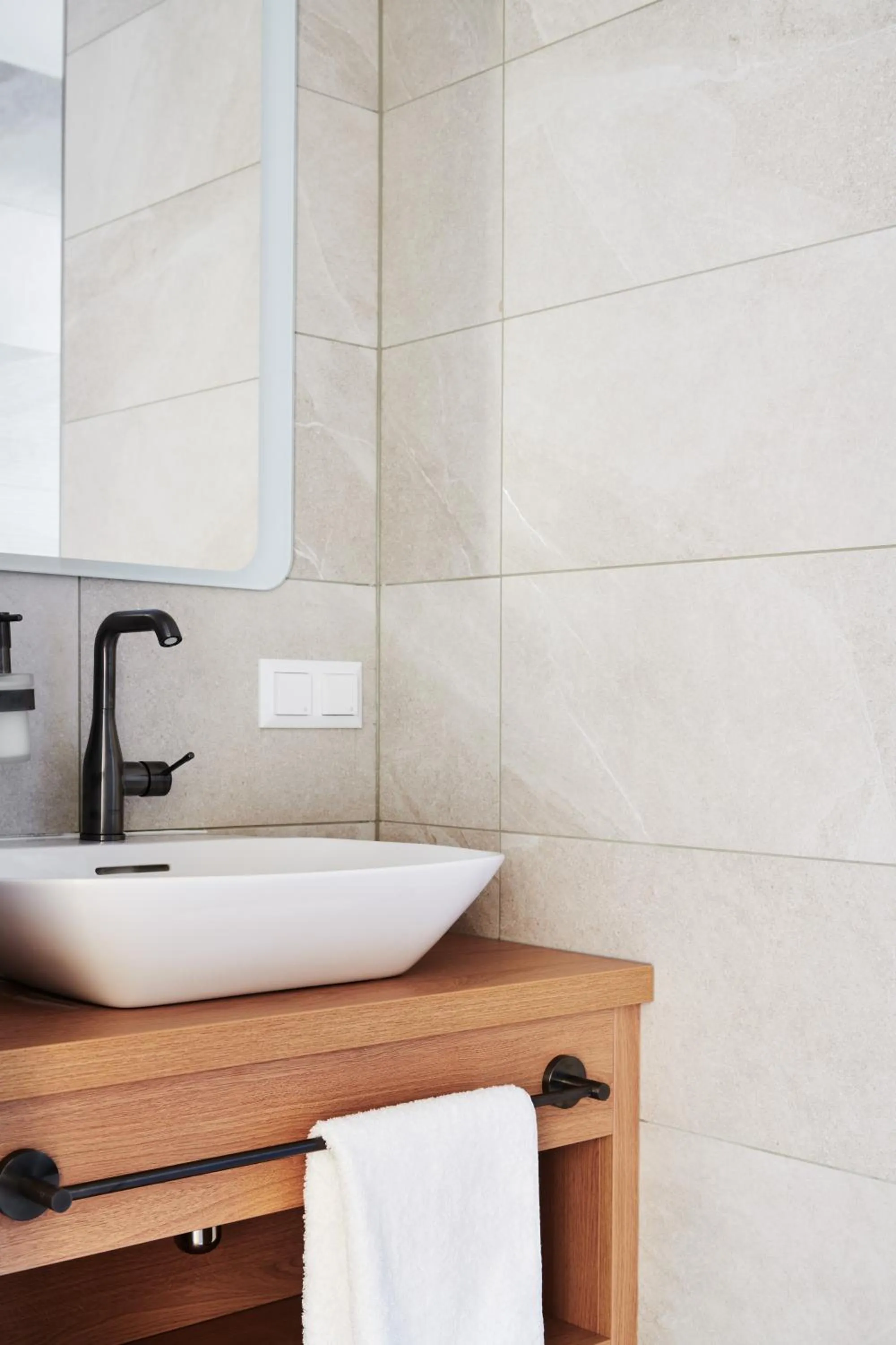 Bathroom in HOMEBOUND APARTMENTS Salzburg City I - contactless check-in