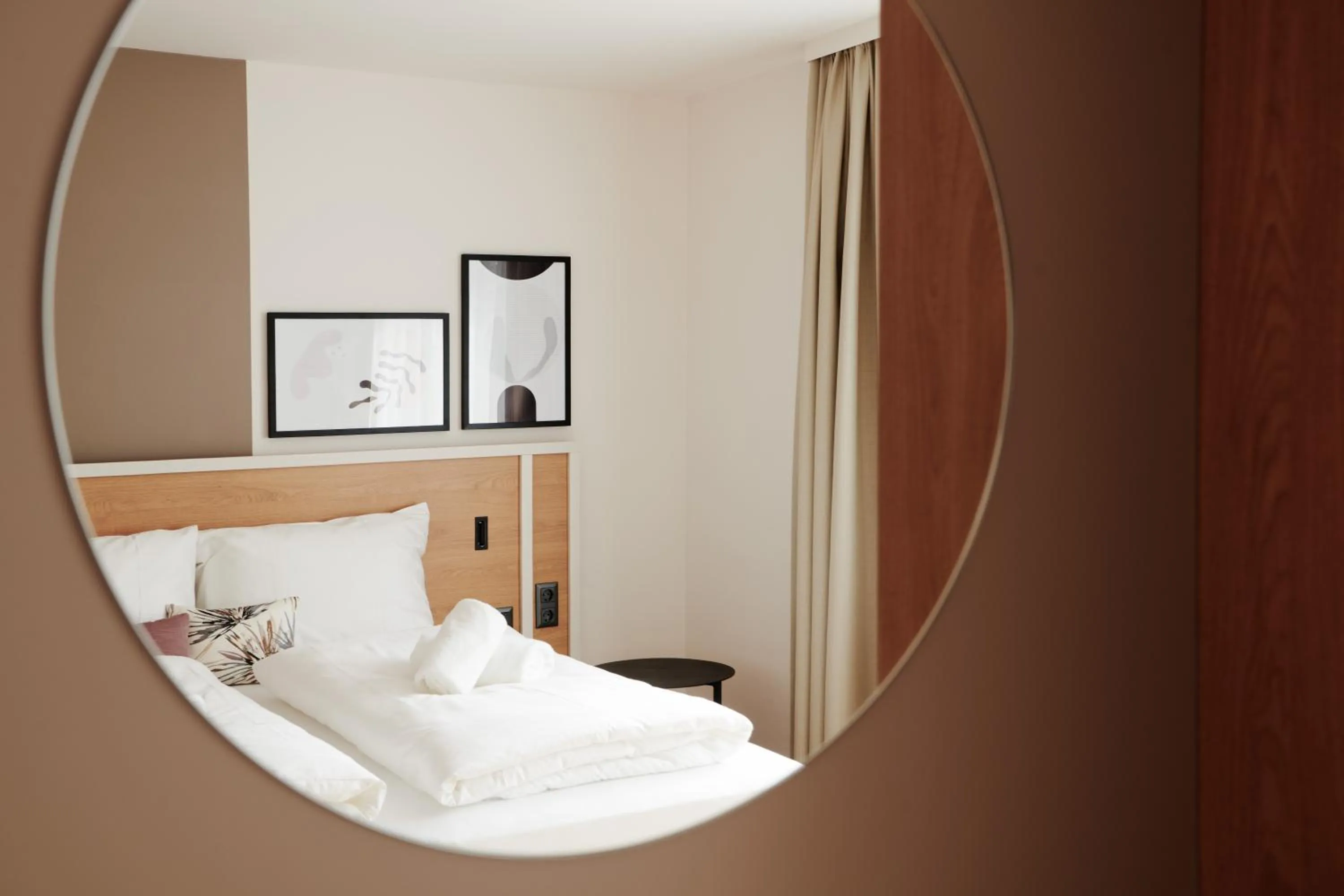 Bedroom, Bed in HOMEBOUND APARTMENTS Salzburg City I - contactless check-in