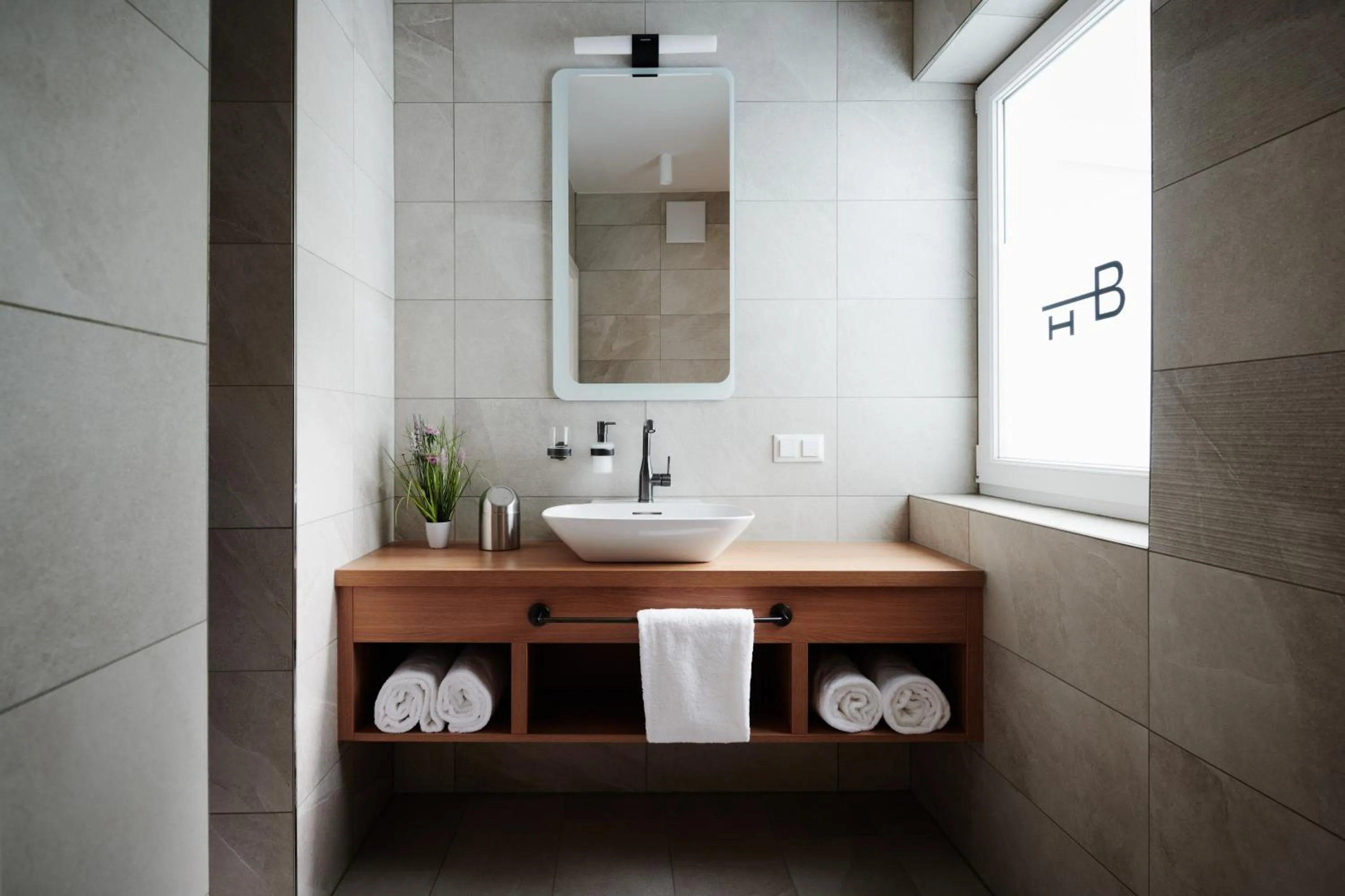 Bathroom in HOMEBOUND APARTMENTS Salzburg City I - contactless check-in