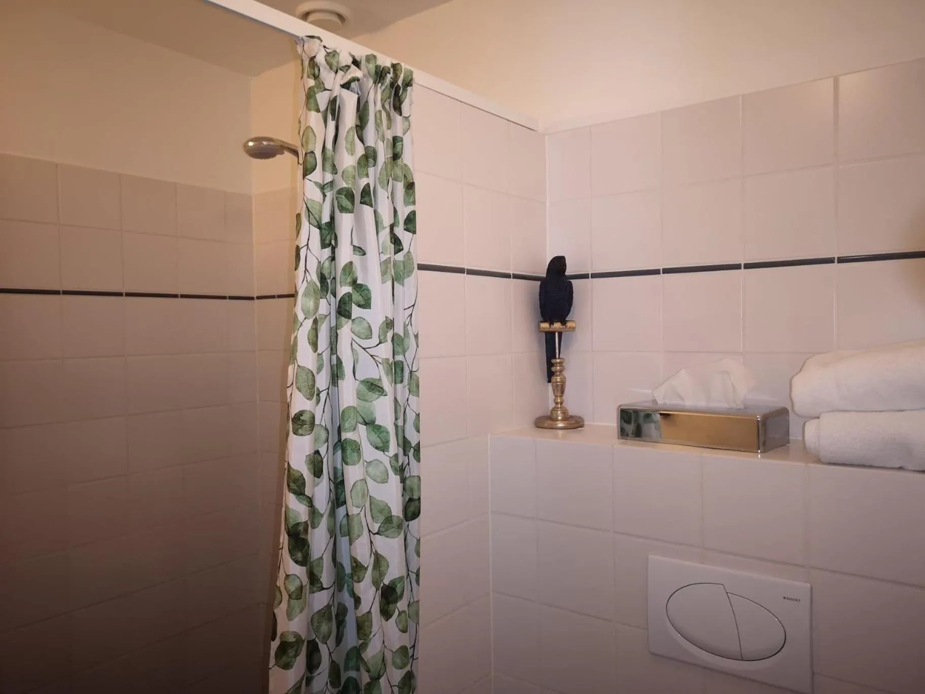 Shower in Gl. Avernæs Sinatur Hotel & Konference