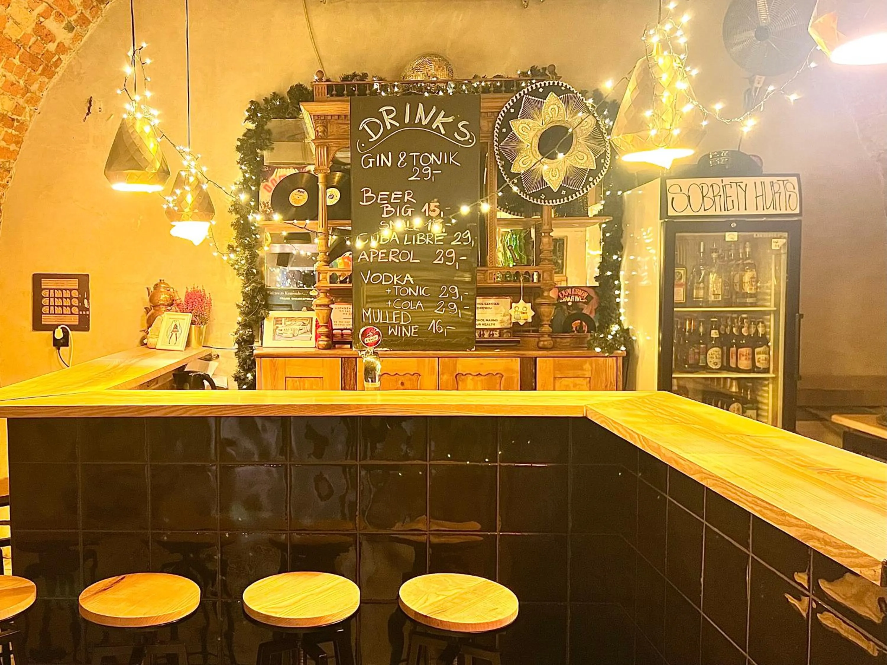 Lounge or bar in Oki Doki OLD TOWN