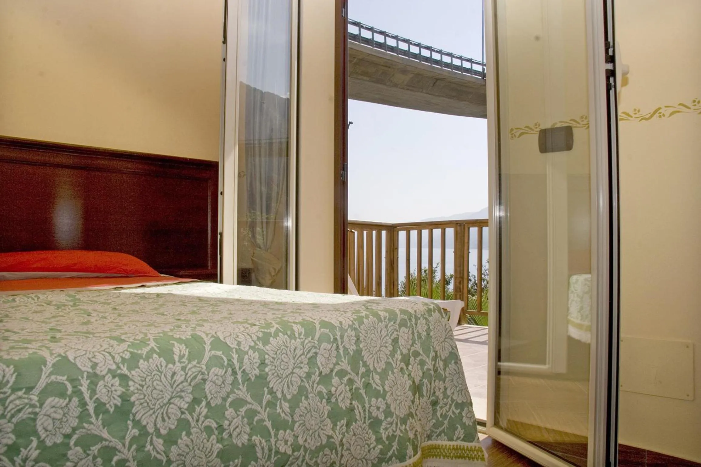 Bed in Villa Paladino - B&B e Guest House