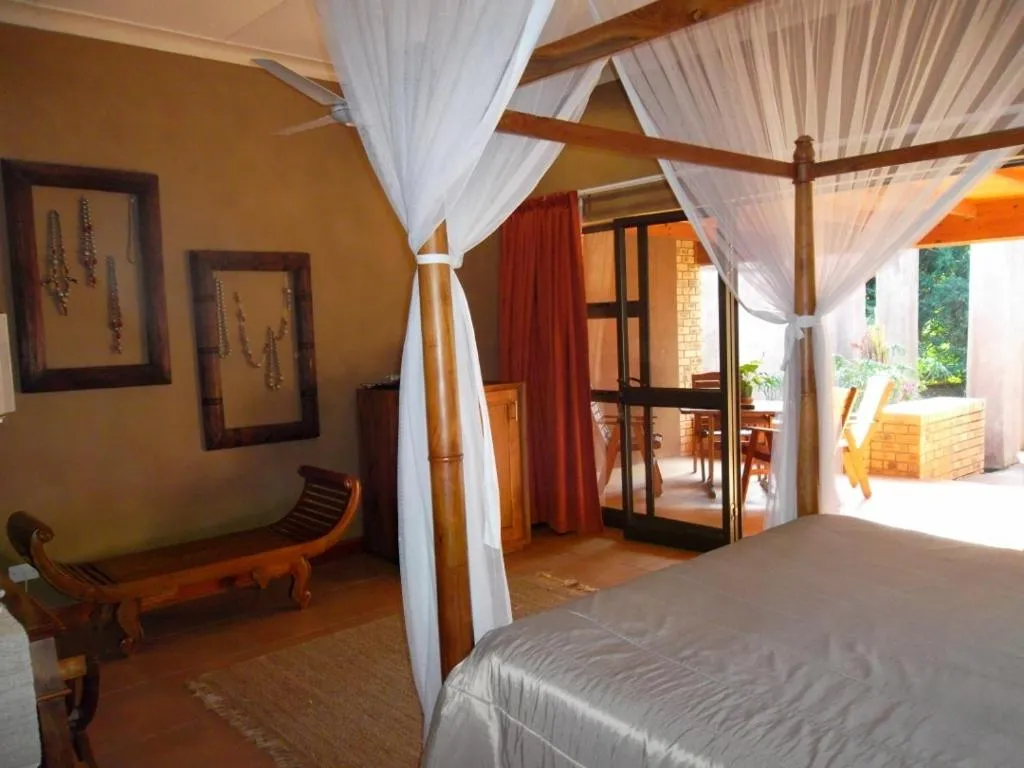 Photo of the whole room, Bed in Ku De Ta B&B