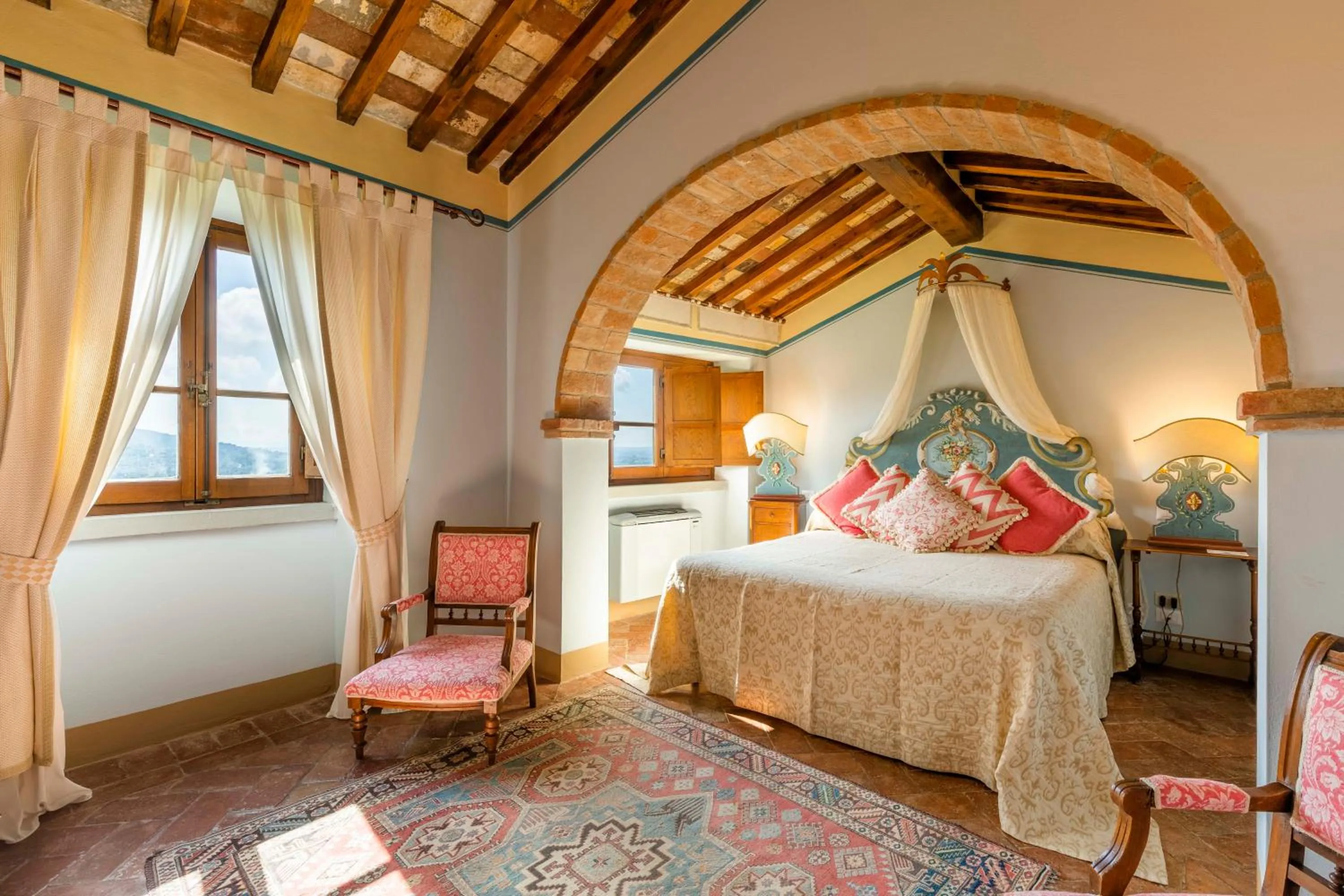 Bed in Il Falconiere Relais & Spa