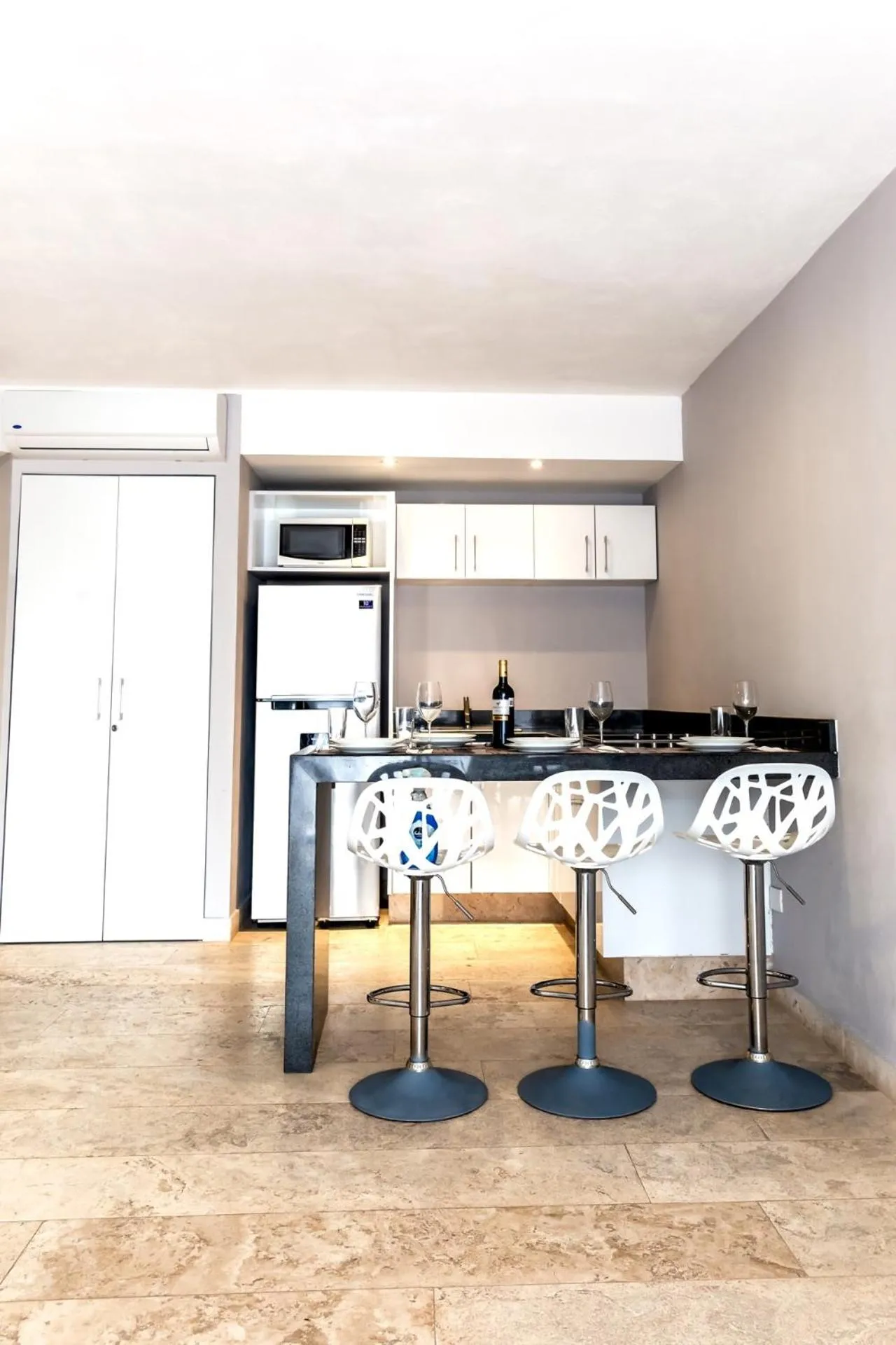 Kitchen or kitchenette in Hotelito del Mar Playa del Carmen