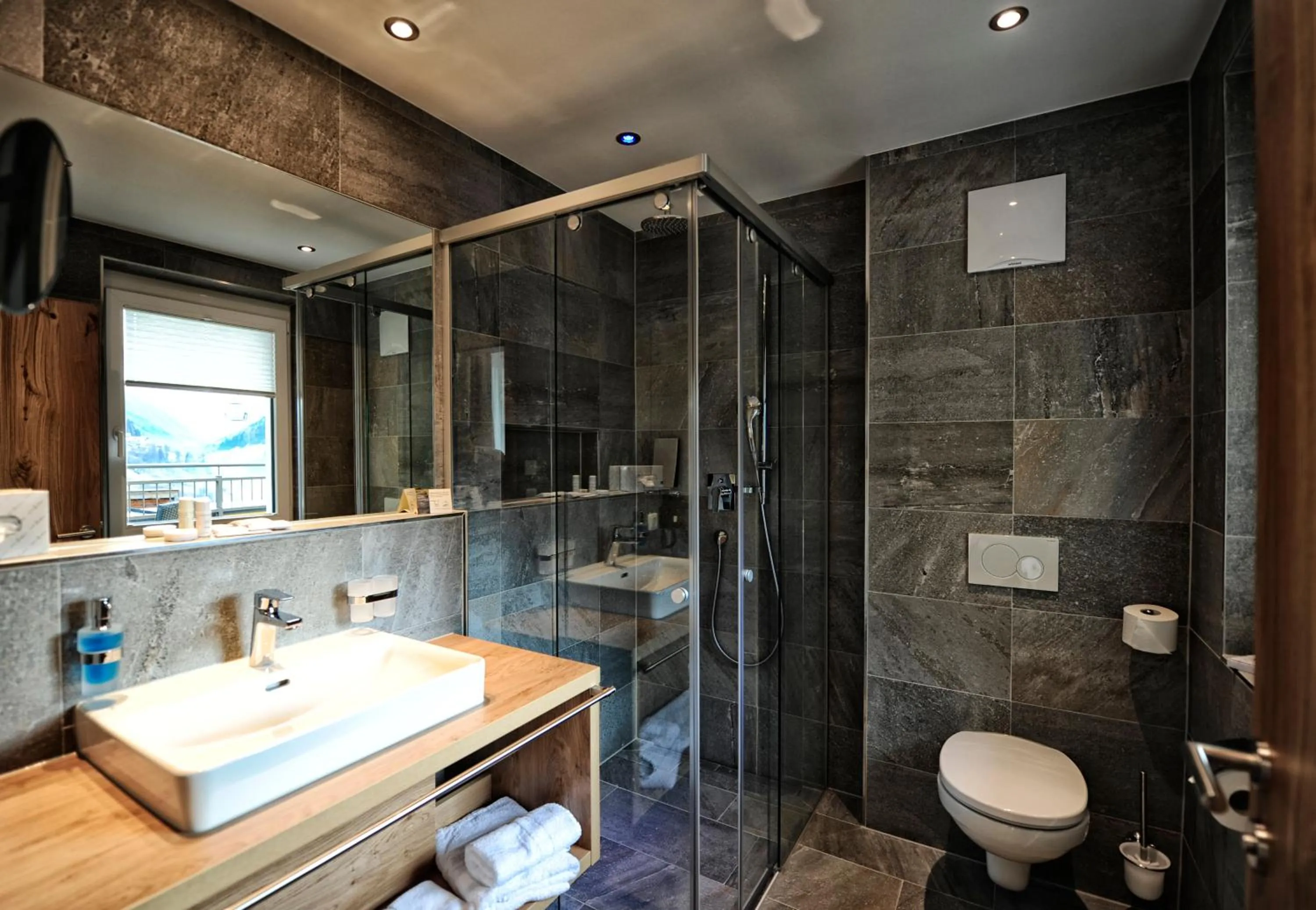 Bathroom in Hotel Dorfstadl