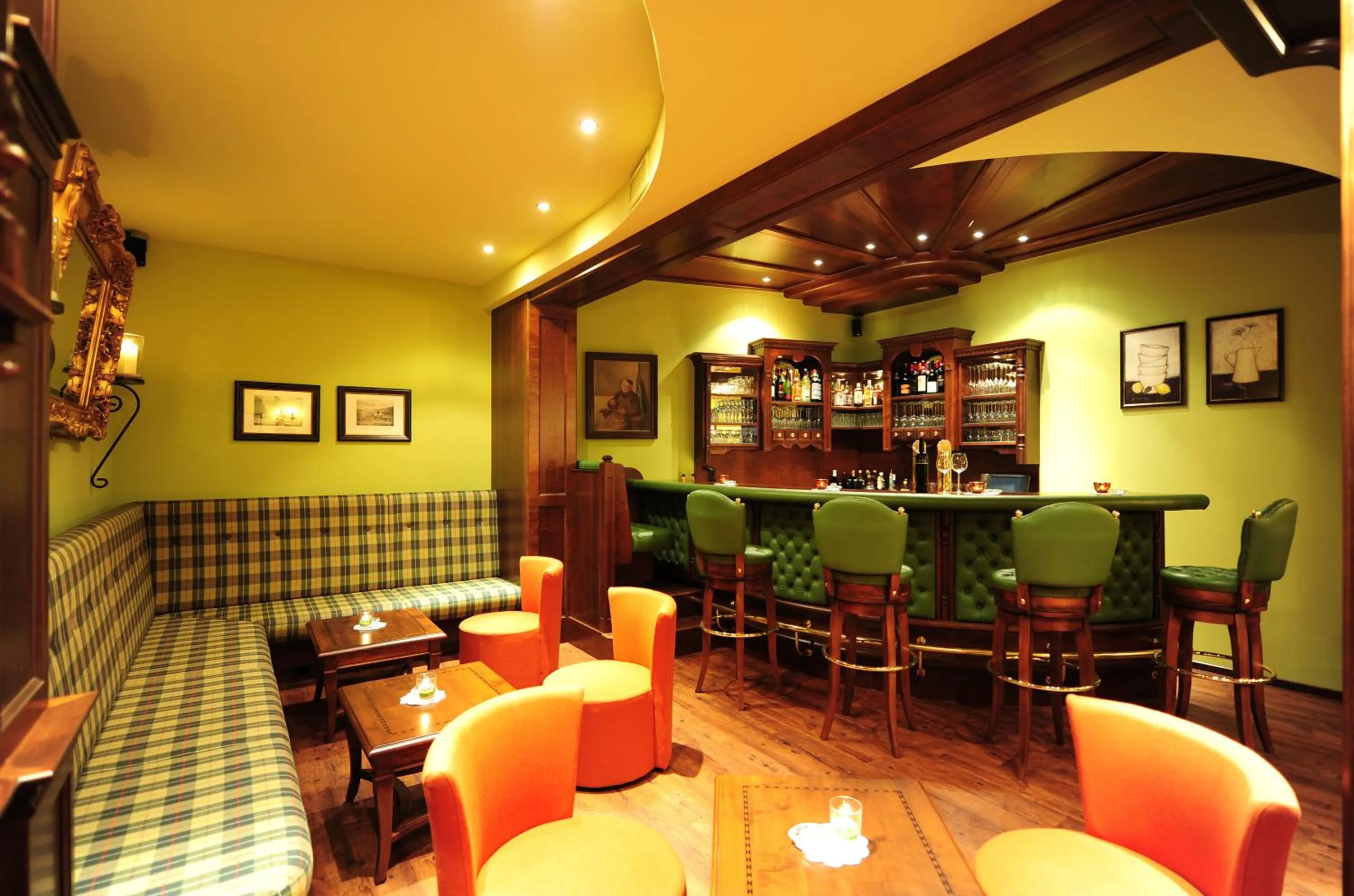 Restaurant/places to eat in Hotel Dorfstadl