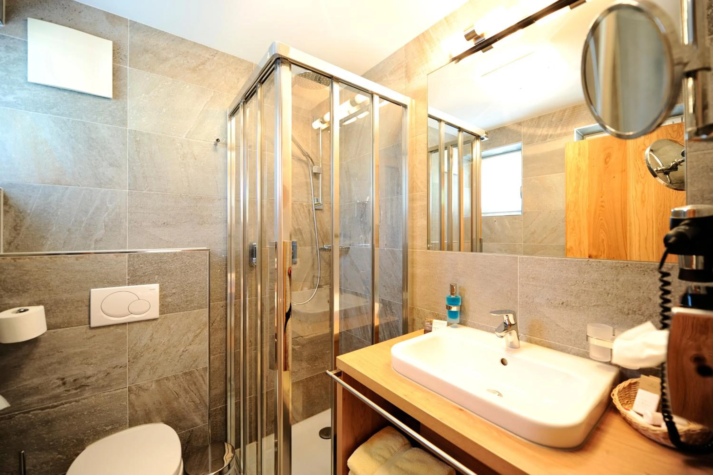 Bathroom in Hotel Dorfstadl