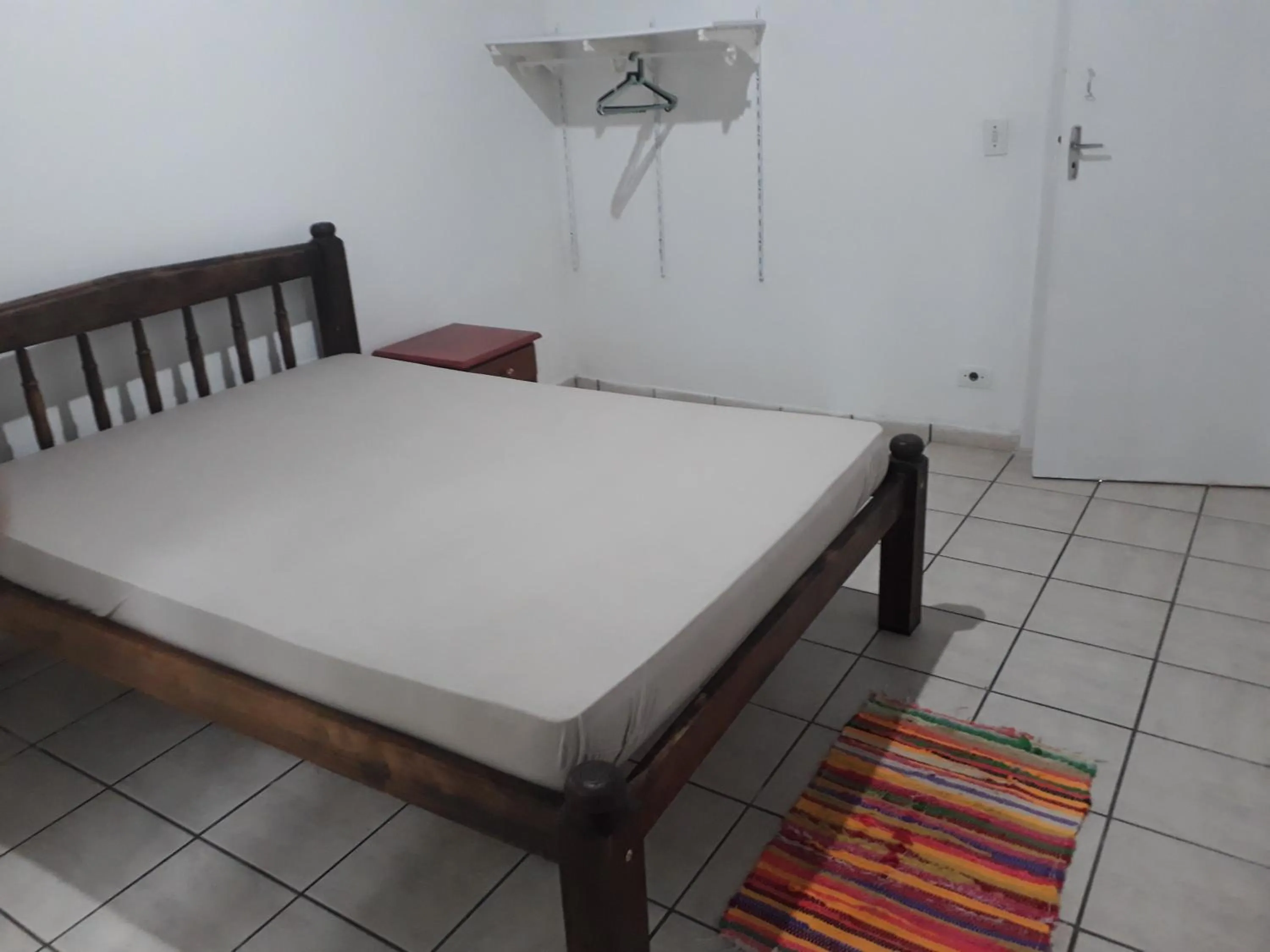 Bed in Aconchego 3 dorms, piscina, churrasq em Condomínio Fechado