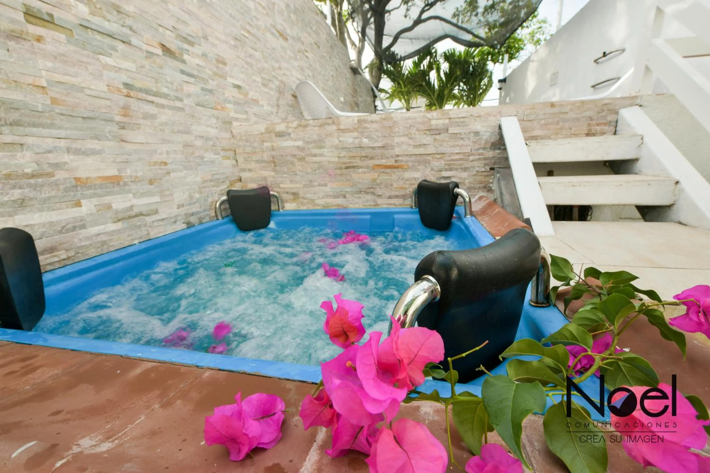 Posada J&J Forbes - 1